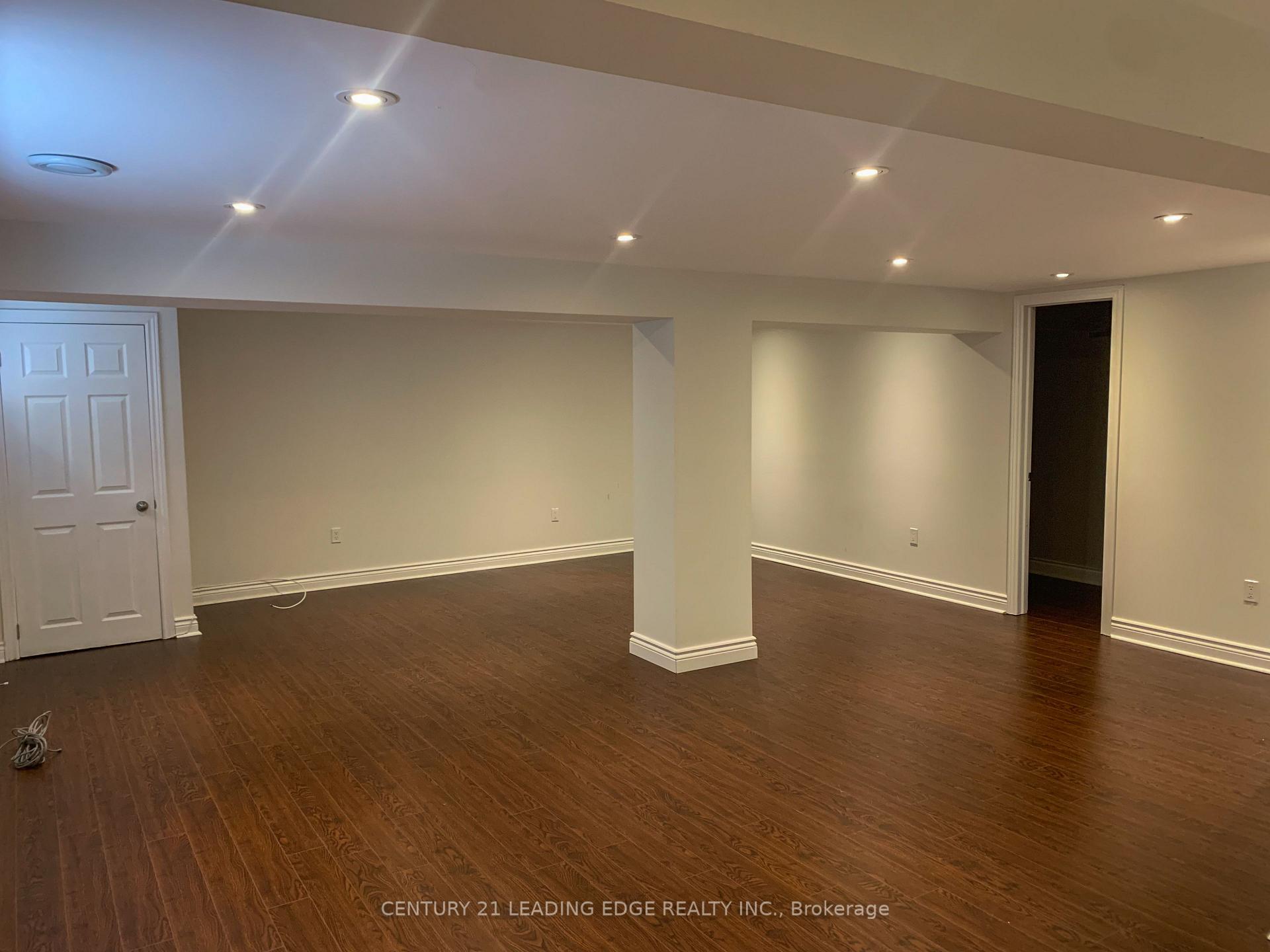 Photo 17 of 18 Devins Drive, Aurora, Aurora Heights — HOMEH