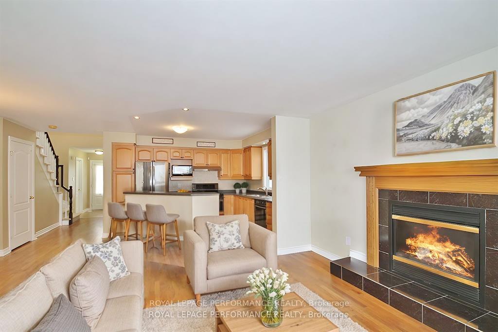 Photo 20 of 63 Ambiance Drive, Ottawa, Barrhaven East — HOMEH