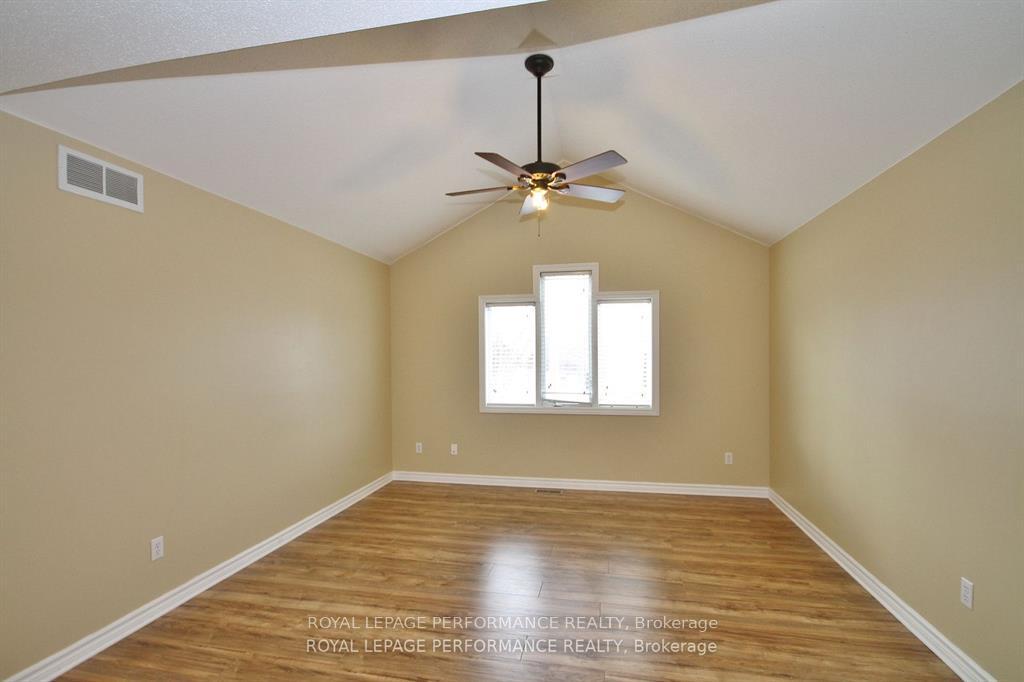 Photo 22 of 63 Ambiance Drive, Ottawa, Barrhaven East — HOMEH
