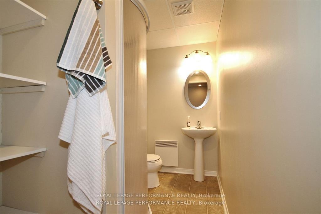 Photo 31 of 63 Ambiance Drive, Ottawa, Barrhaven East — HOMEH