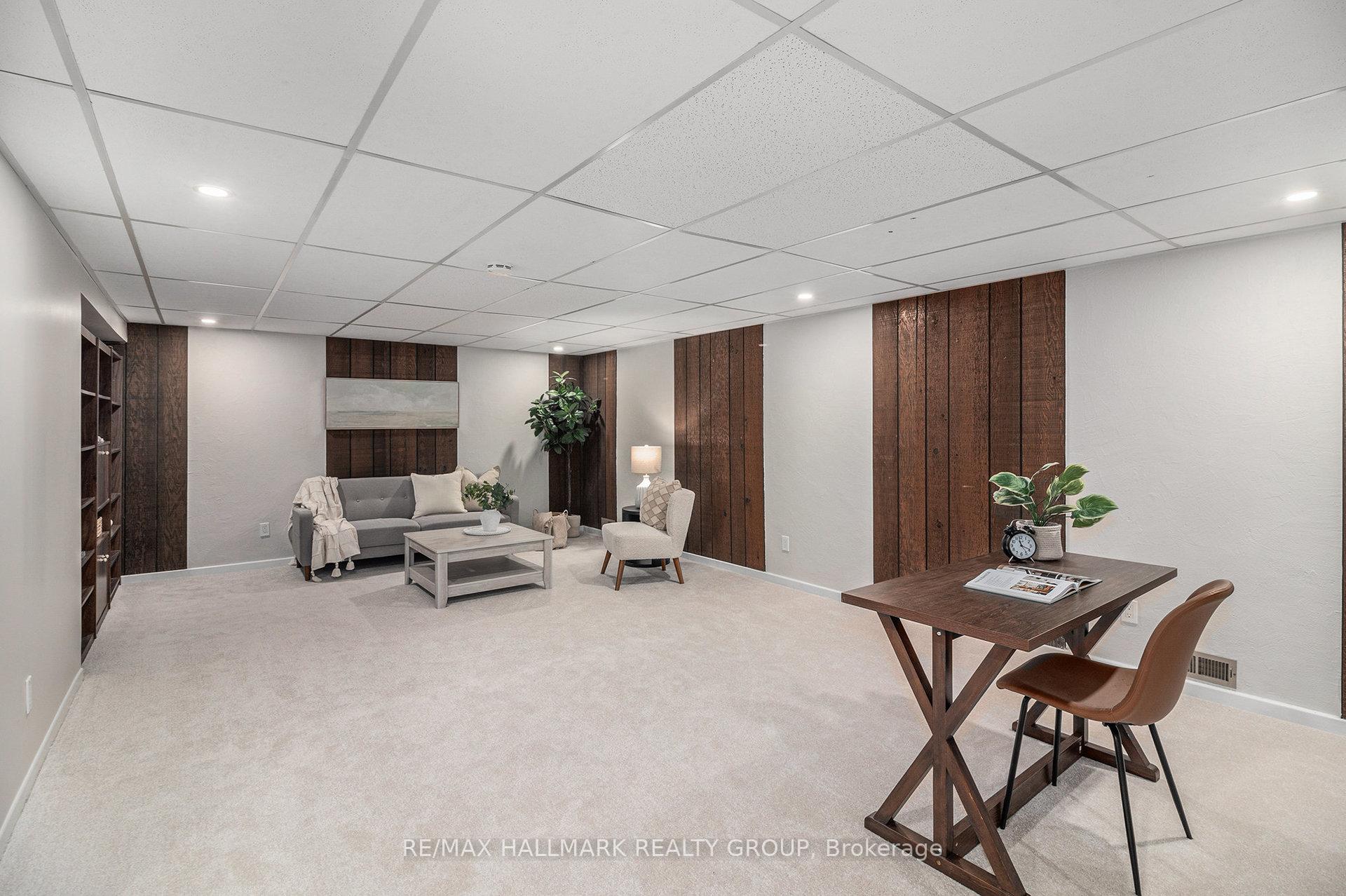 Photo 19 of 1366 Metz Crescent, Ottawa, Carson Grove — HOMEH