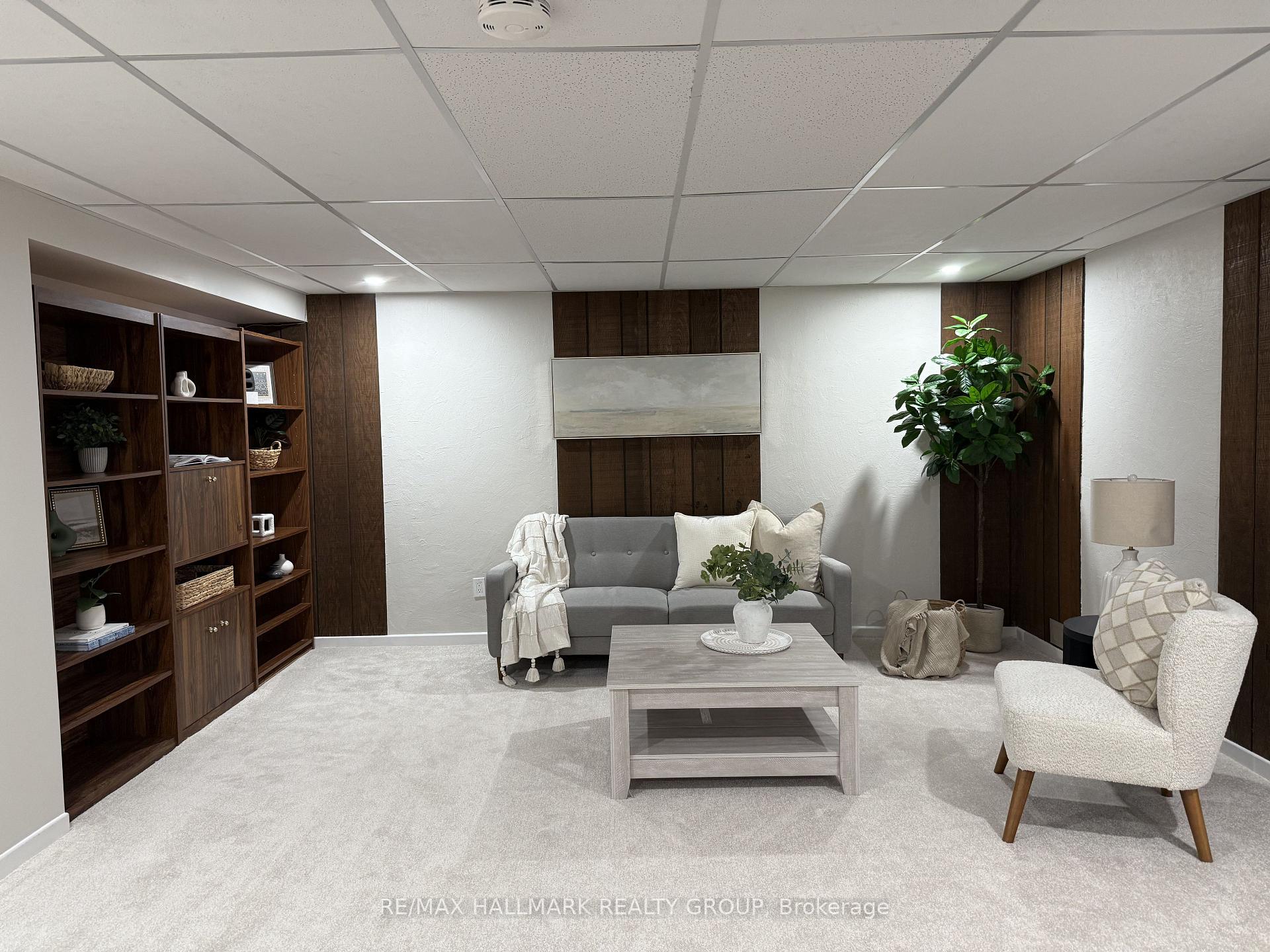 Photo 22 of 1366 Metz Crescent, Ottawa, Carson Grove — HOMEH