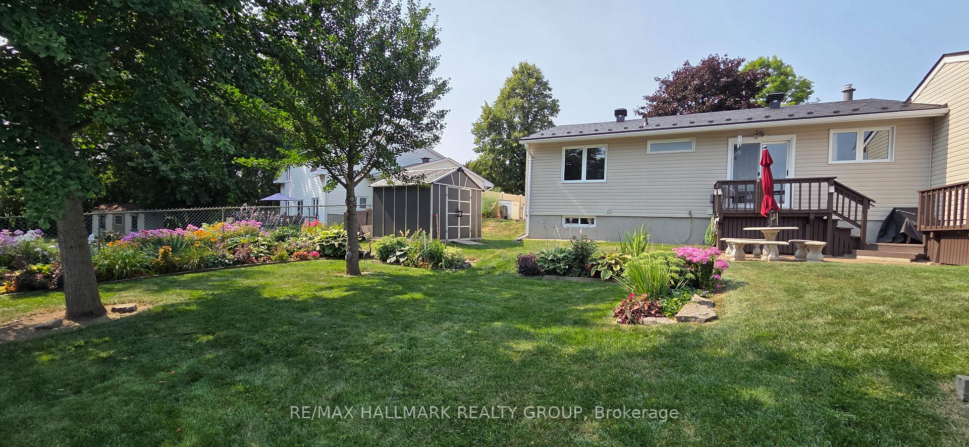 Photo 35 of 1366 Metz Crescent, Ottawa, Carson Grove — HOMEH
