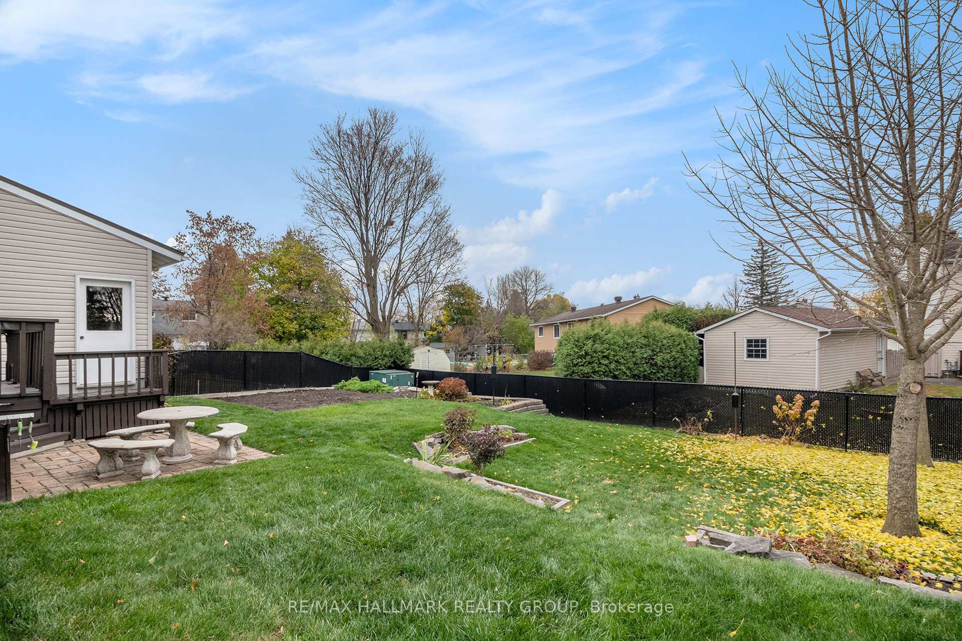 Photo 27 of 1366 Metz Crescent, Ottawa, Carson Grove — HOMEH