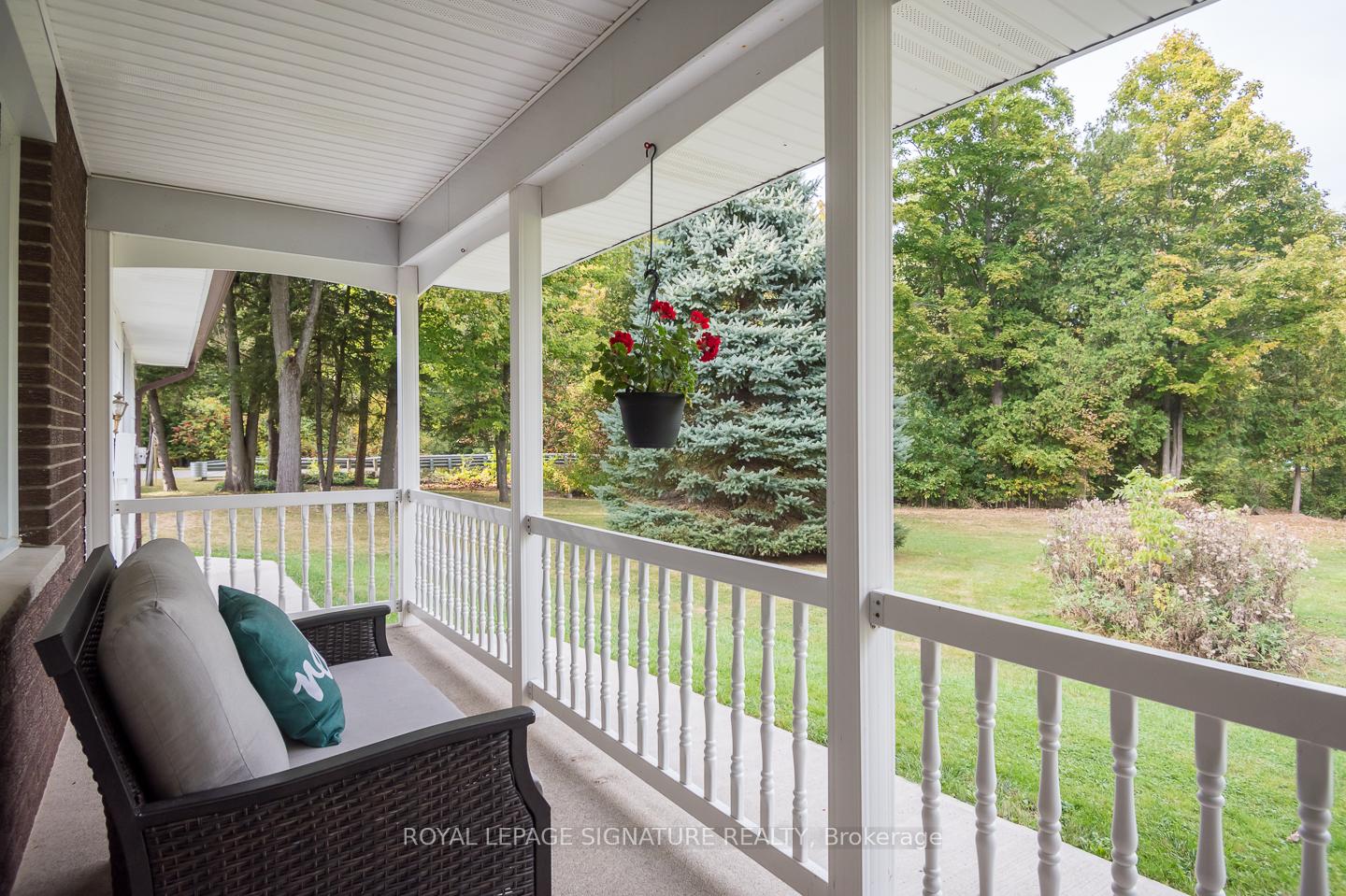 Photo 2 of 314 11th Con Road E, Hamilton, Carlisle — HOMEH