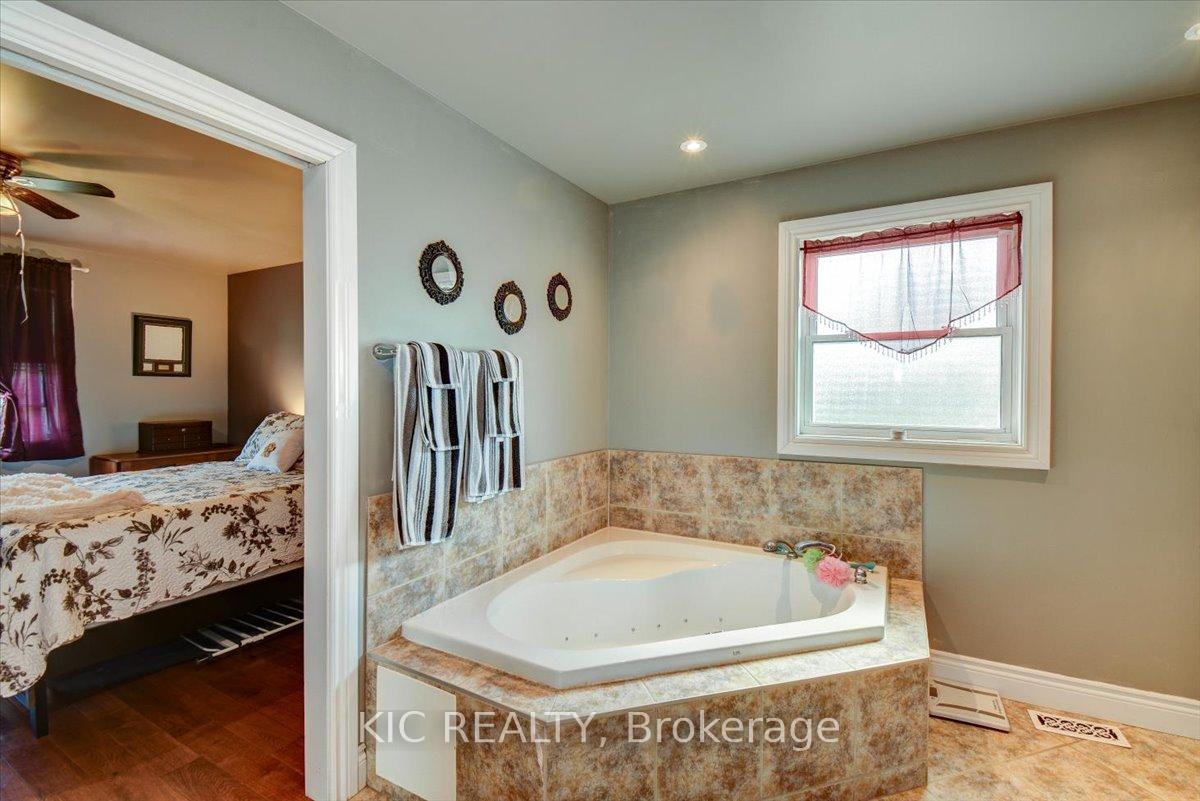 Photo 7 of 821 South Street, Douro-Dummer — HOMEH