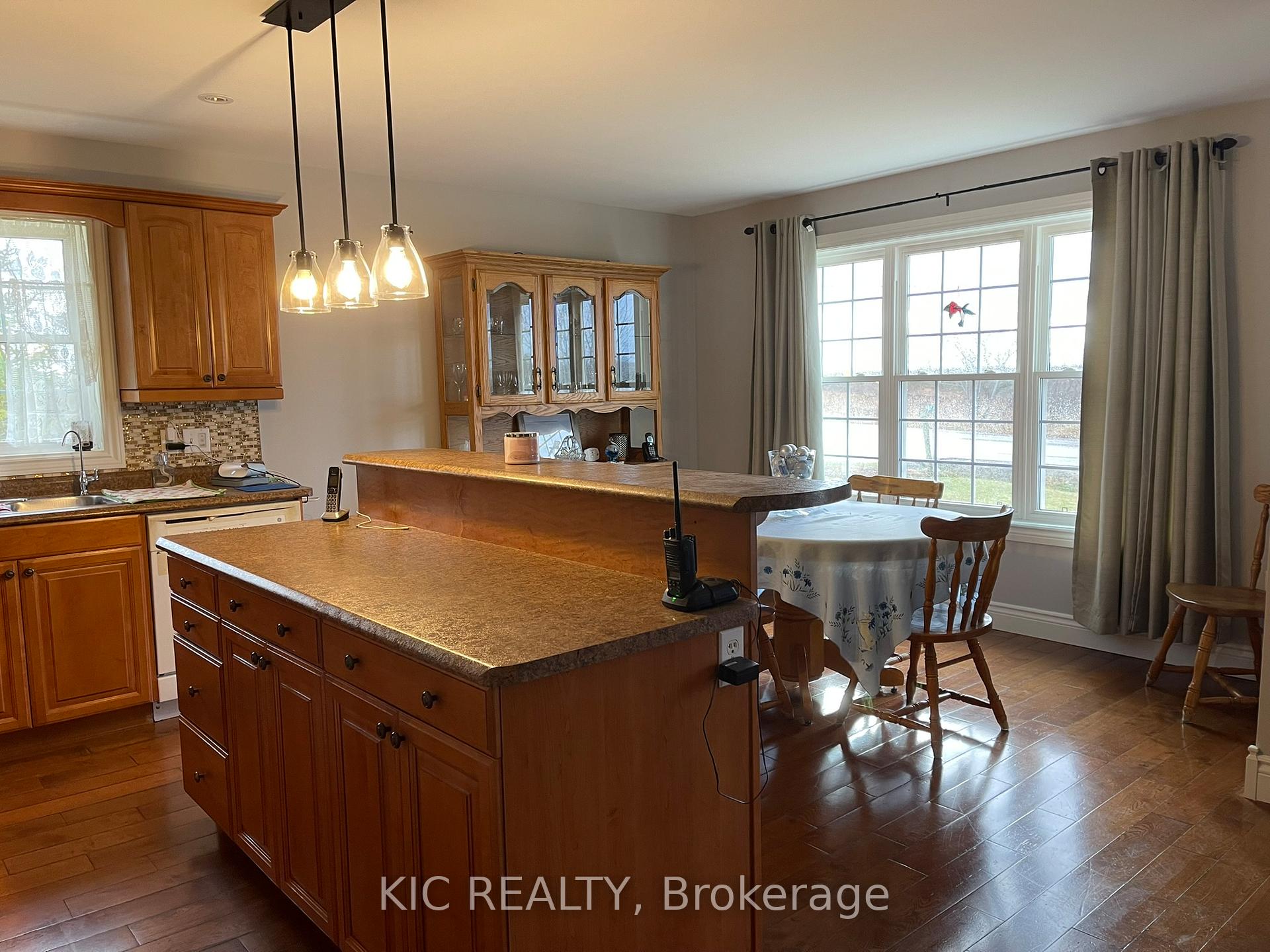 Photo 26 of 821 South Street, Douro-Dummer — HOMEH