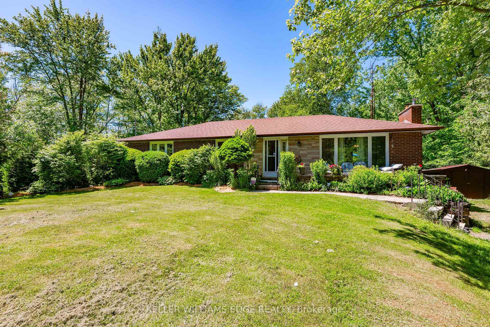 Photo 3 of 29 Mountsberg Road, Hamilton, Rural Flamborough — HOMEH