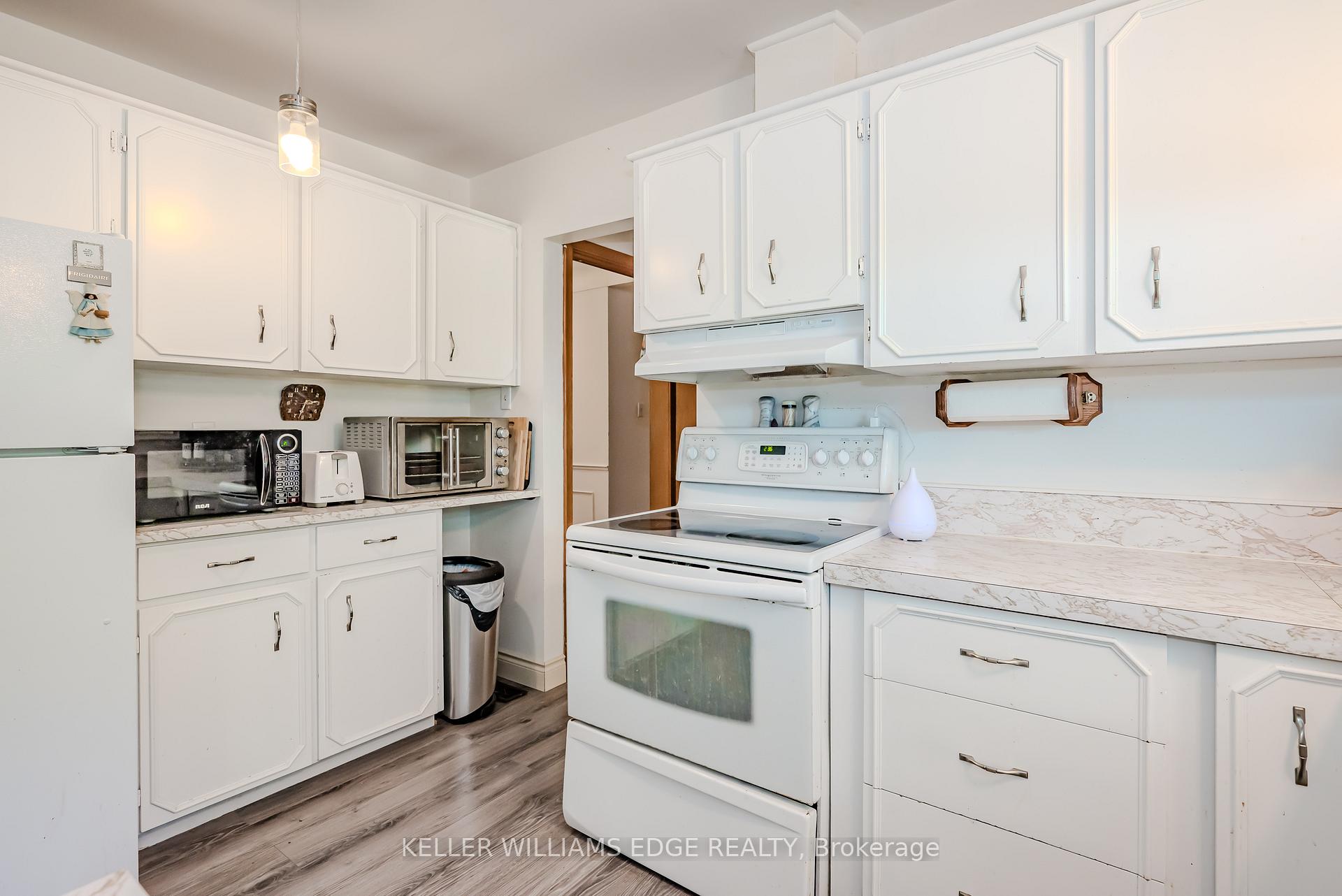 Photo 10 of 29 Mountsberg Road, Hamilton, Rural Flamborough — HOMEH
