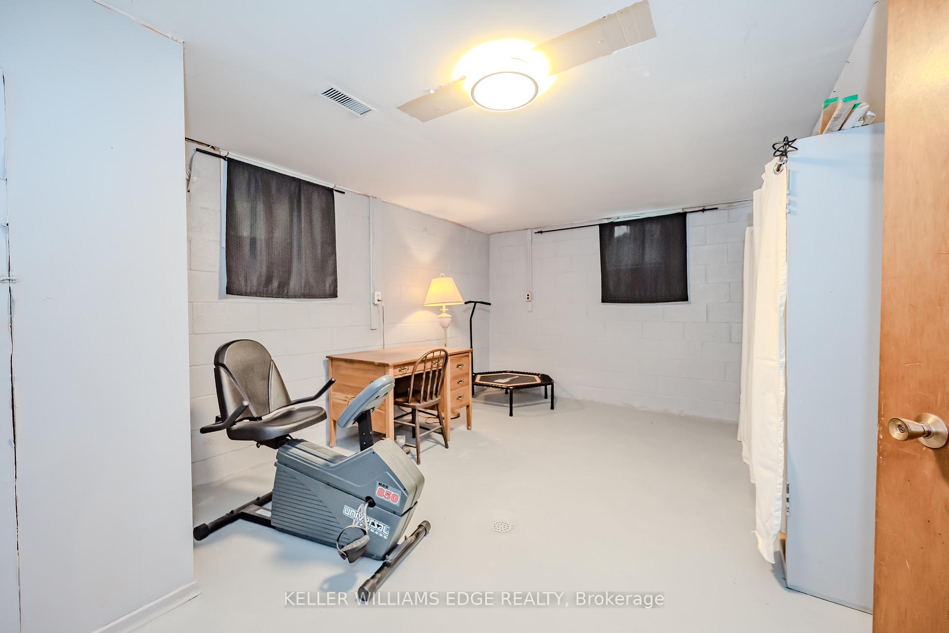 Photo 32 of 29 Mountsberg Road, Hamilton, Rural Flamborough — HOMEH