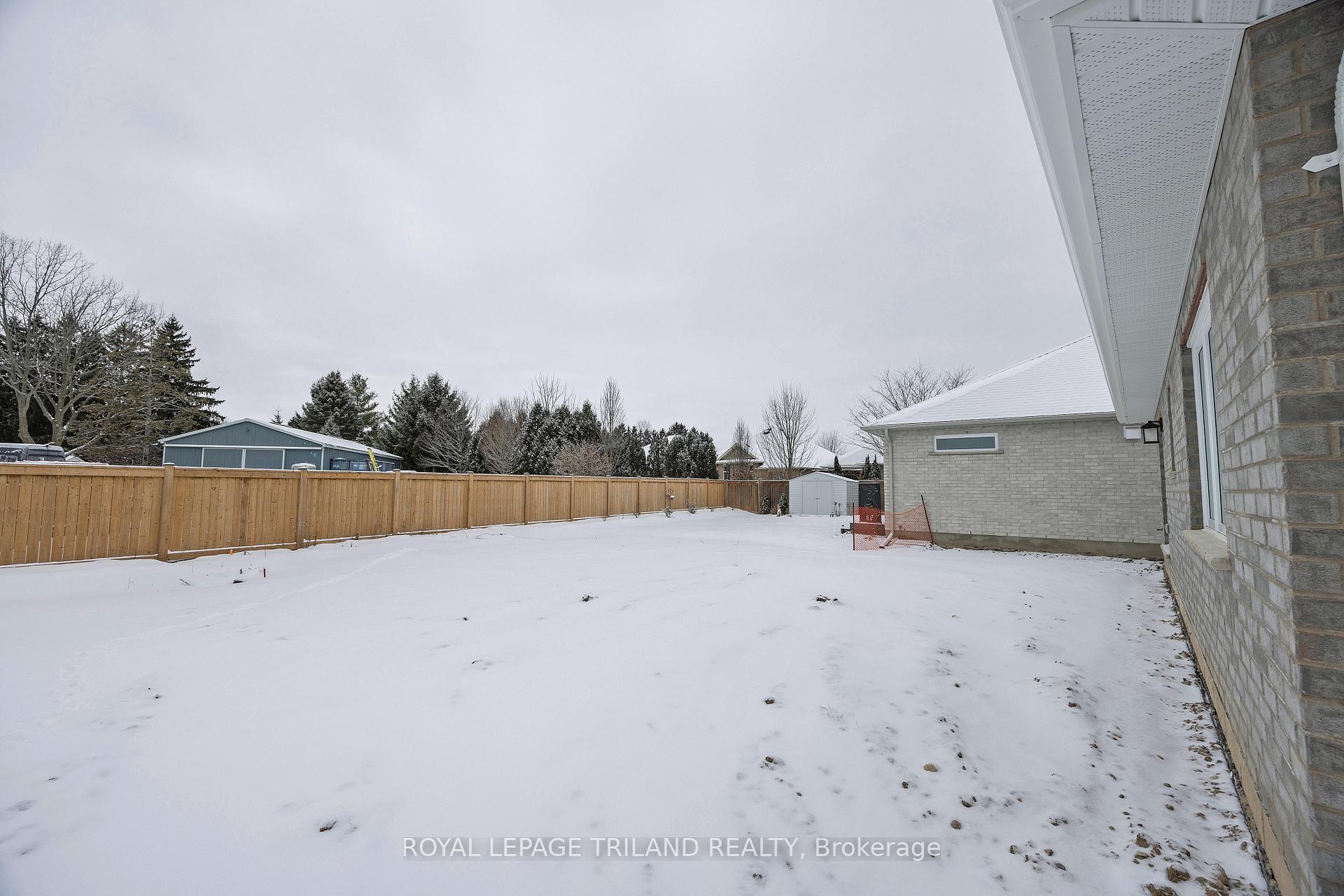 Photo 38 of 56 Hickory Lane, St. Thomas — HOMEH