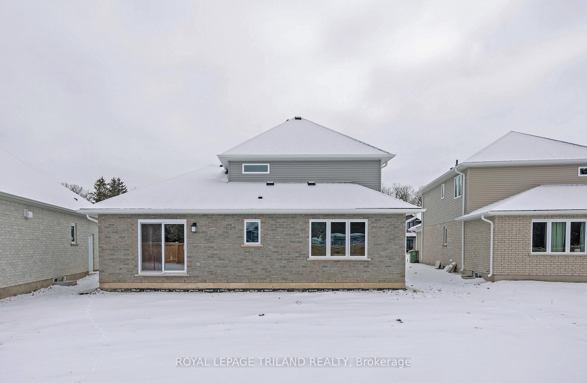 Photo 39 of 56 Hickory Lane, St. Thomas — HOMEH