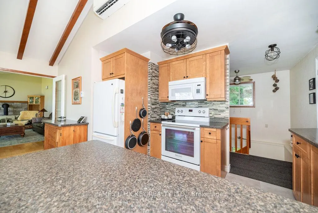 Photo 8 of 581 Rocky Point Lane, Deep River — HOMEH