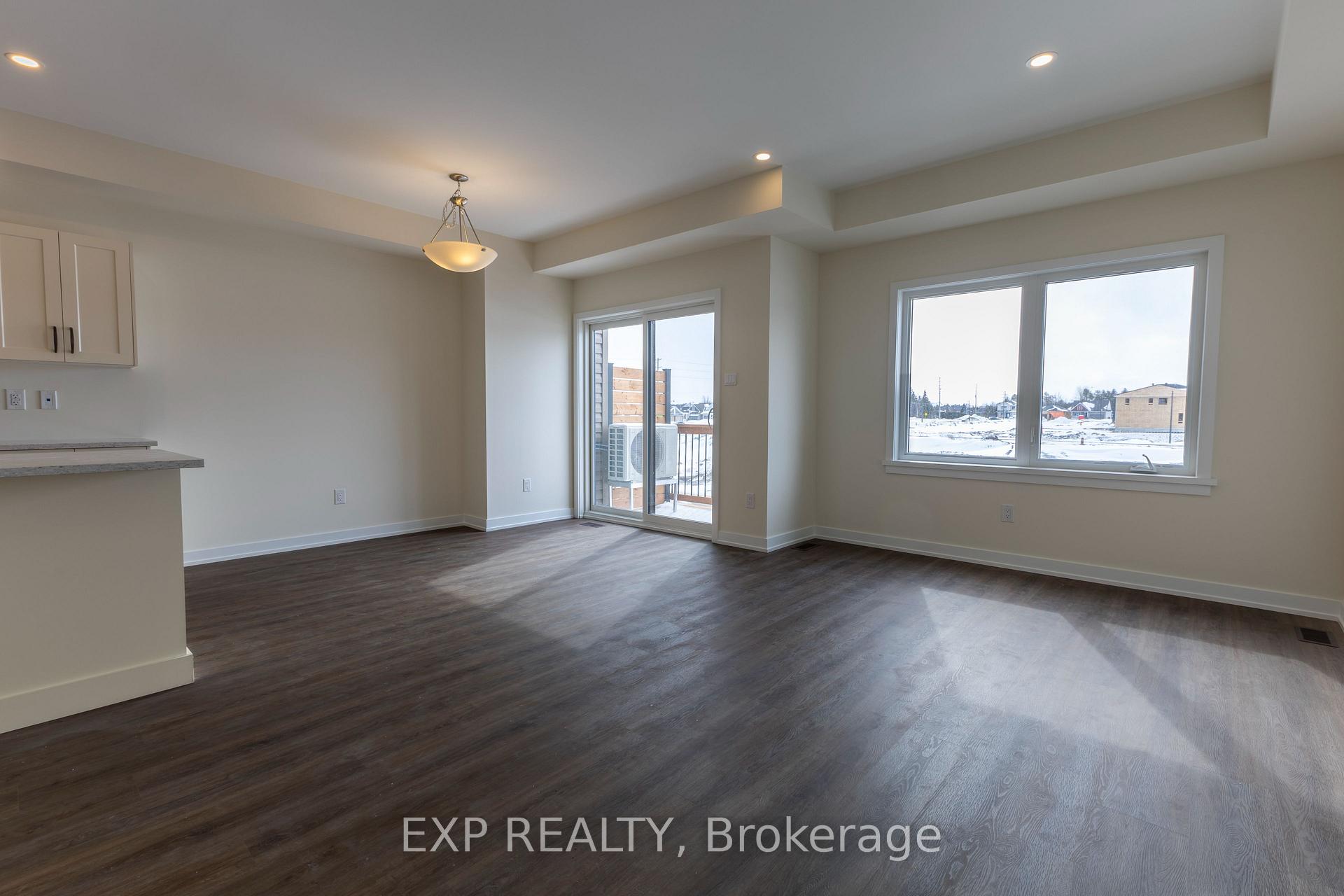 Photo 5 of 1202 Cope Drive, Ottawa, Stittsville (South) — HOMEH