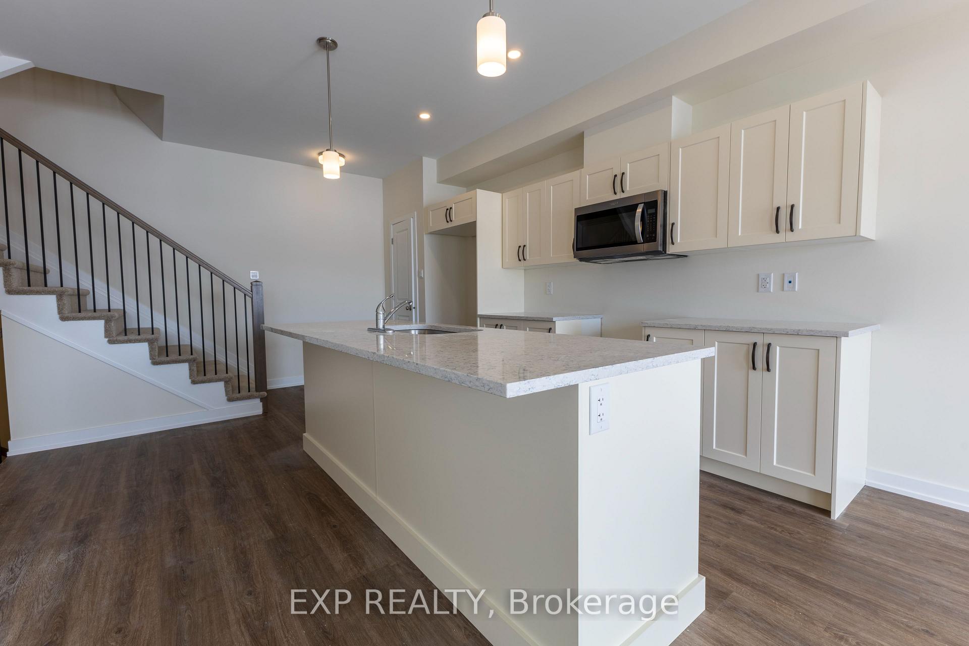 Photo 6 of 1202 Cope Drive, Ottawa, Stittsville (South) — HOMEH