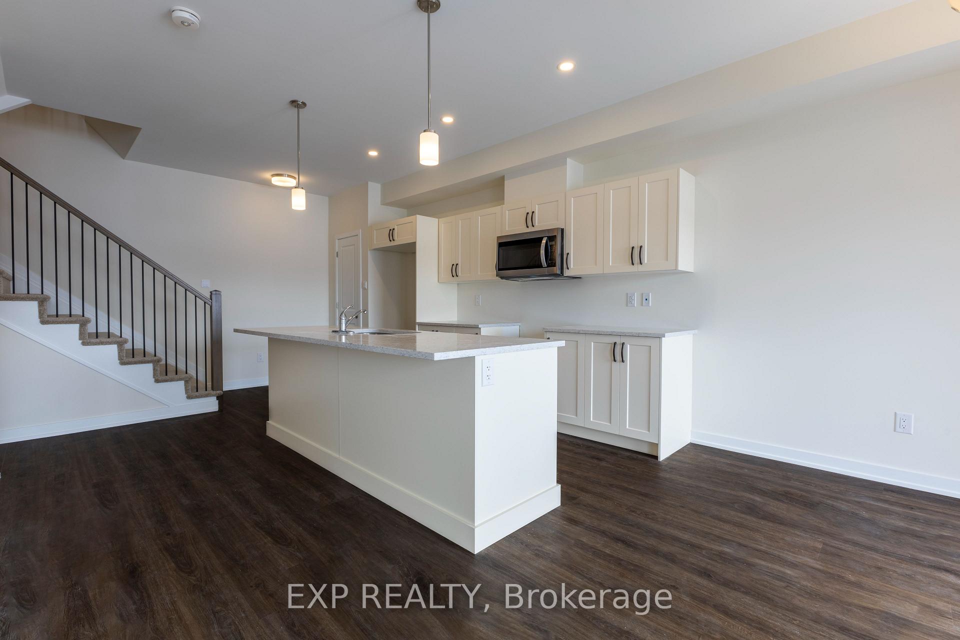 Photo 12 of 1202 Cope Drive, Ottawa, Stittsville (South) — HOMEH
