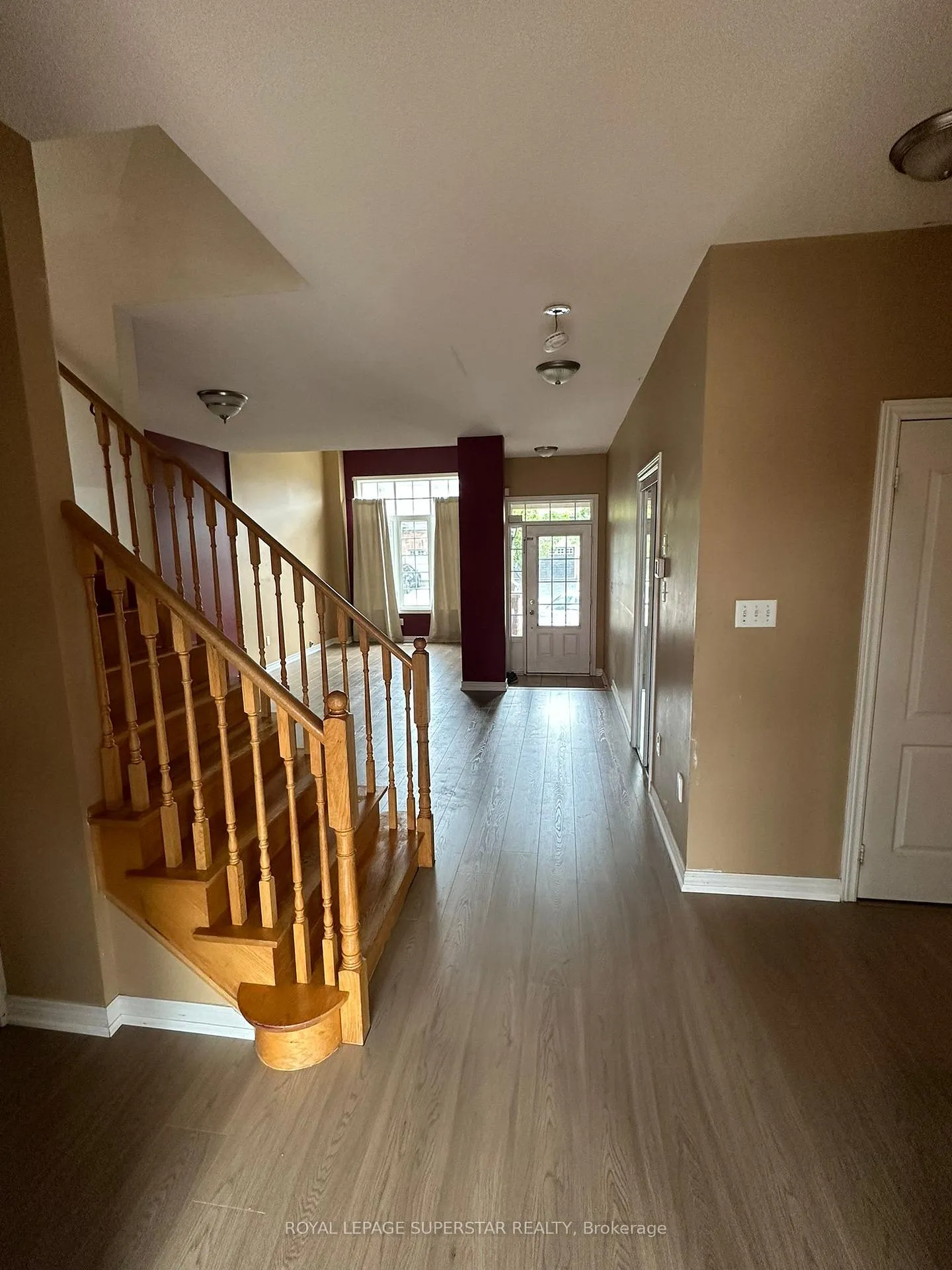 Photo 4 of 27 Robitaille Road, Brampton, Sandringham-Wellington — HOMEH