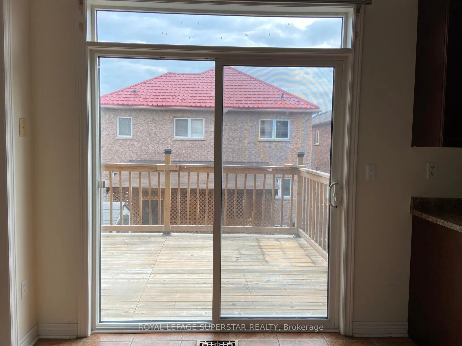 Photo 5 of 27 Robitaille Road, Brampton, Sandringham-Wellington — HOMEH