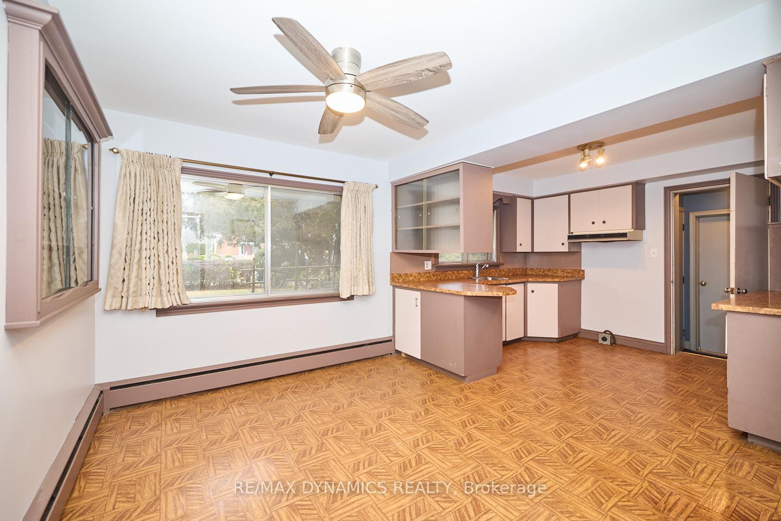 Photo 15 of 522 Ontario Street, St. Catharines, Lakeport — HOMEH