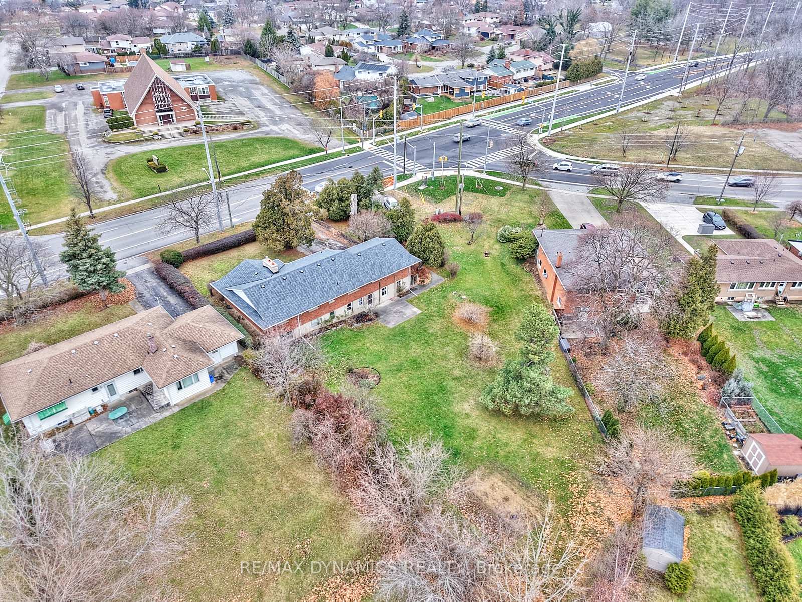 Photo 32 of 522 Ontario Street, St. Catharines, Lakeport — HOMEH