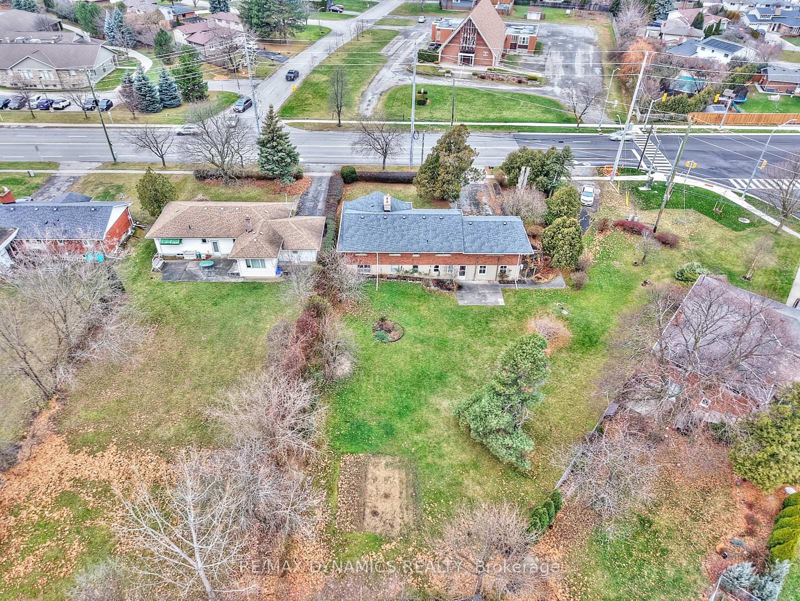 Photo 33 of 522 Ontario Street, St. Catharines, Lakeport — HOMEH