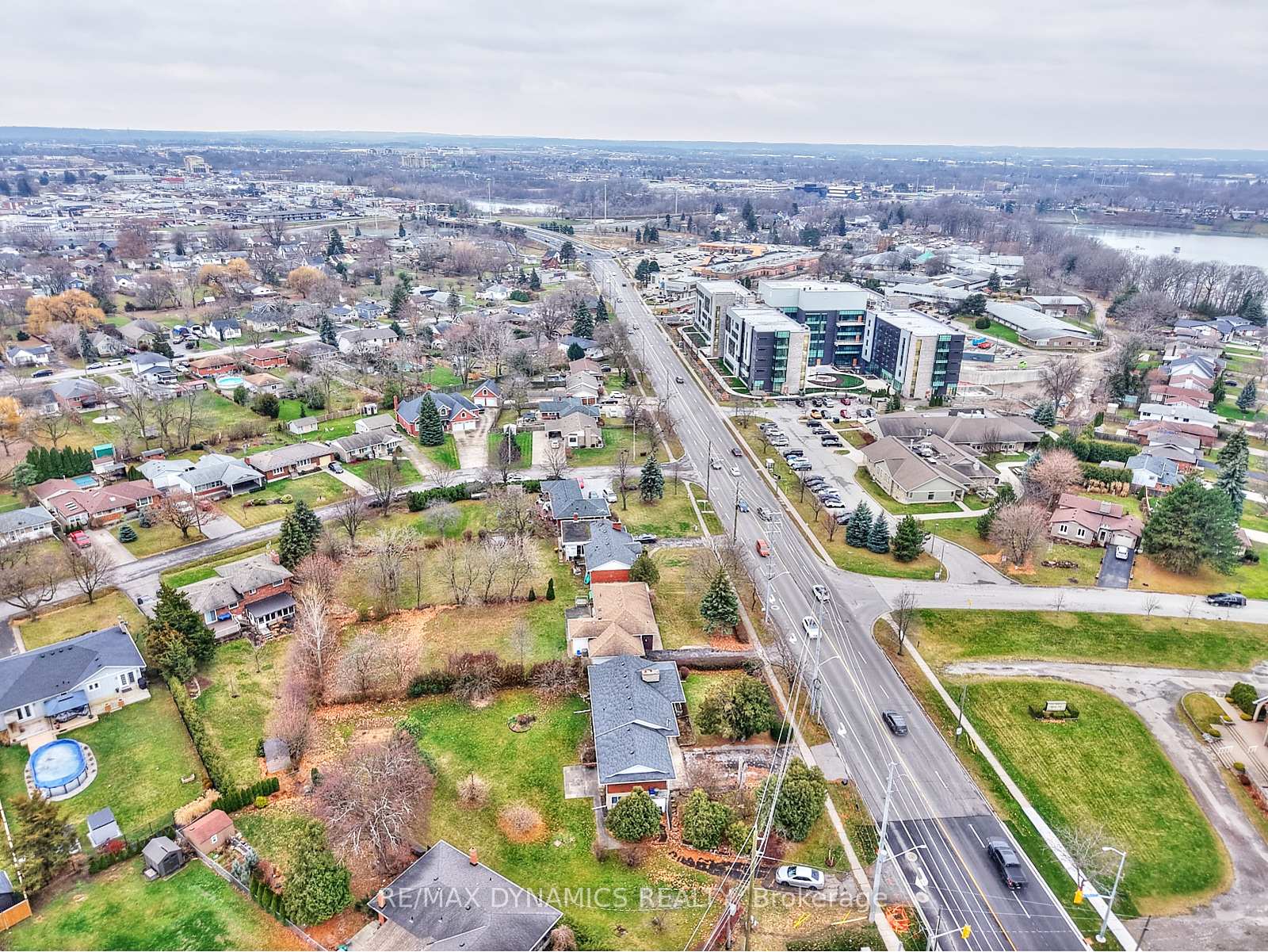 Photo 35 of 522 Ontario Street, St. Catharines, Lakeport — HOMEH