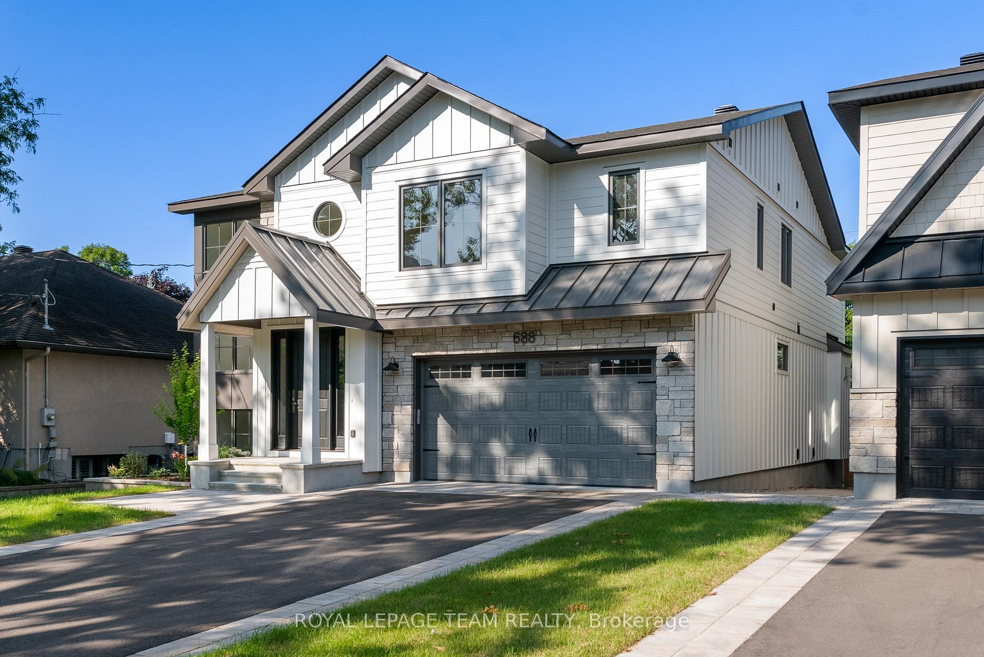 Photo 1 of 688 Hillcrest Avenue, Ottawa, Laurentianview — HOMEH