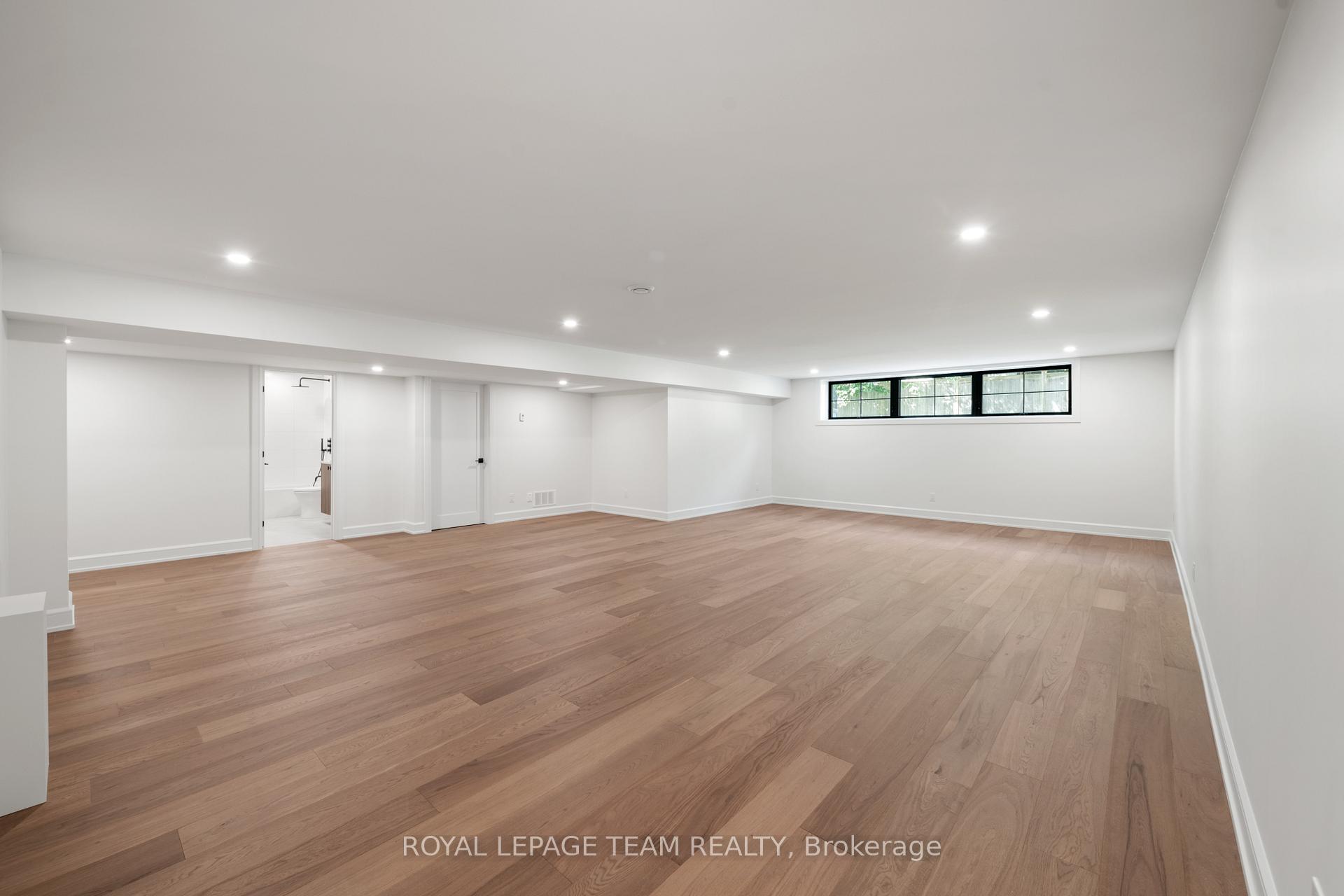 Photo 31 of 688 Hillcrest Avenue, Ottawa, Laurentianview — HOMEH