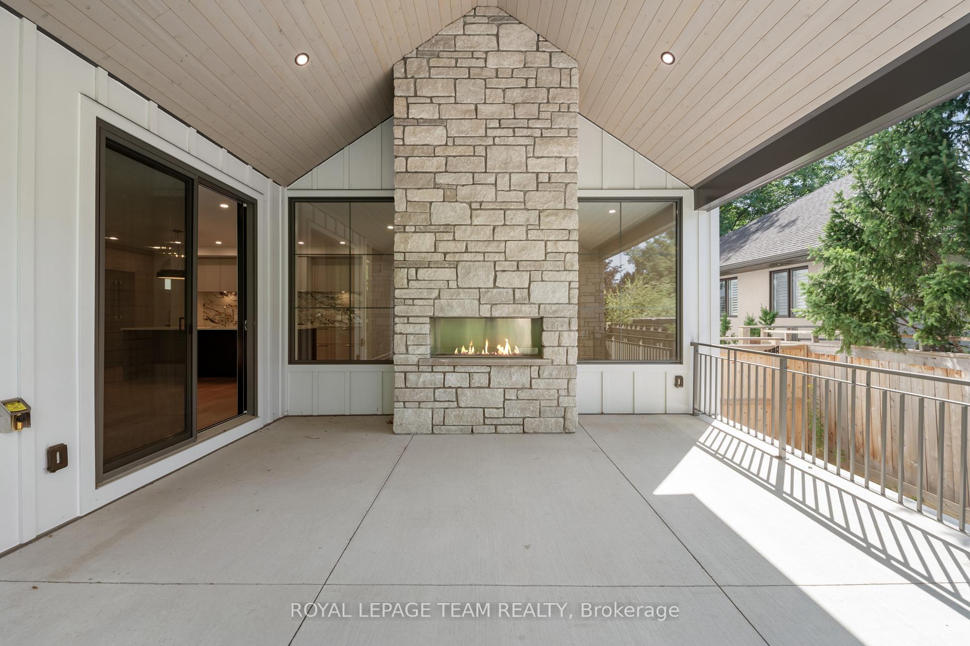 Photo 32 of 688 Hillcrest Avenue, Ottawa, Laurentianview — HOMEH