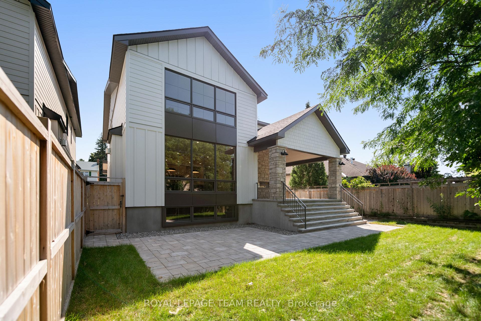 Photo 38 of 688 Hillcrest Avenue, Ottawa, Laurentianview — HOMEH