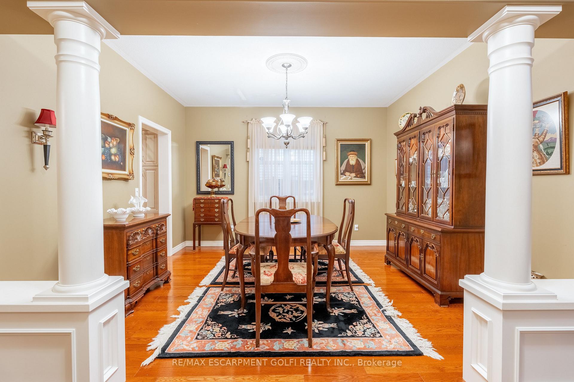 Photo 8 of 41 Oarsman Crescent, St. Catharines, Martindale Pond — HOMEH