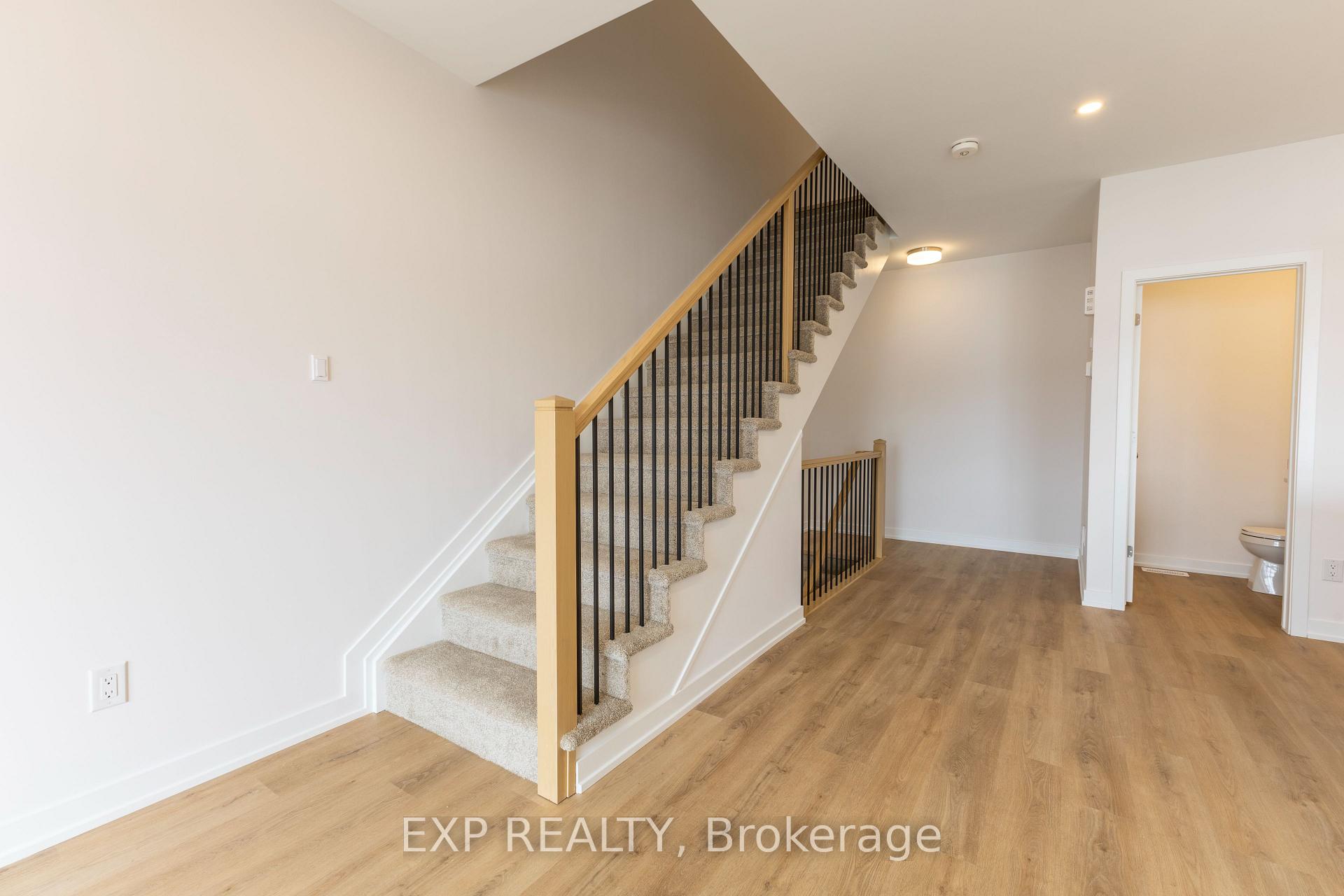 Photo 3 of 1204 Cope Drive, Ottawa, Stittsville (South) — HOMEH