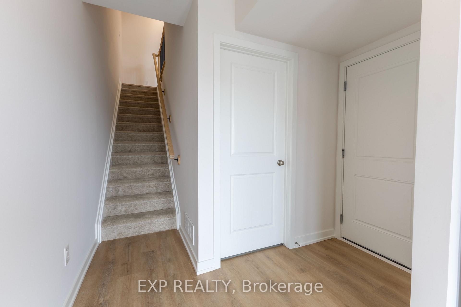 Photo 4 of 1204 Cope Drive, Ottawa, Stittsville (South) — HOMEH