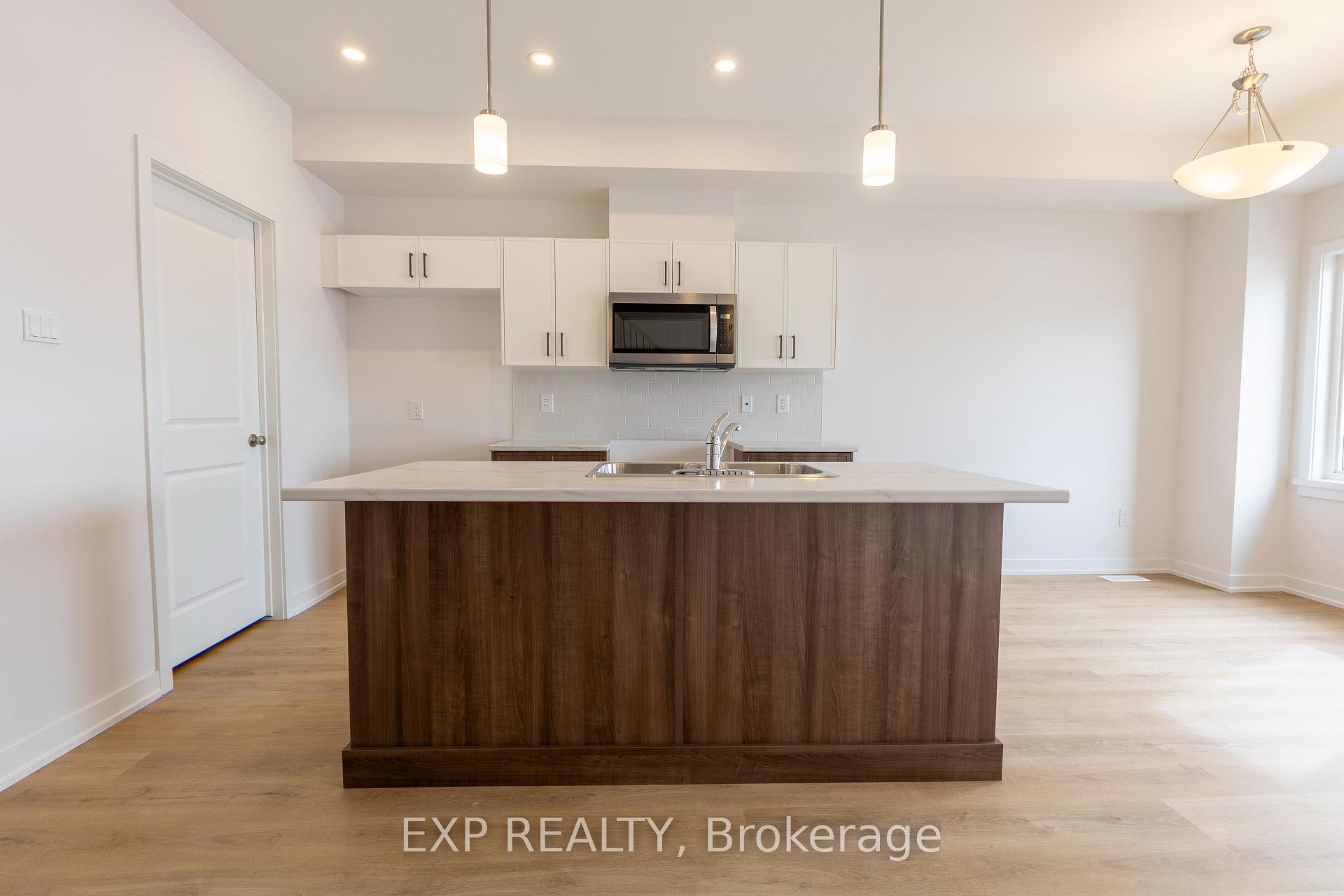 Photo 7 of 1204 Cope Drive, Ottawa, Stittsville (South) — HOMEH