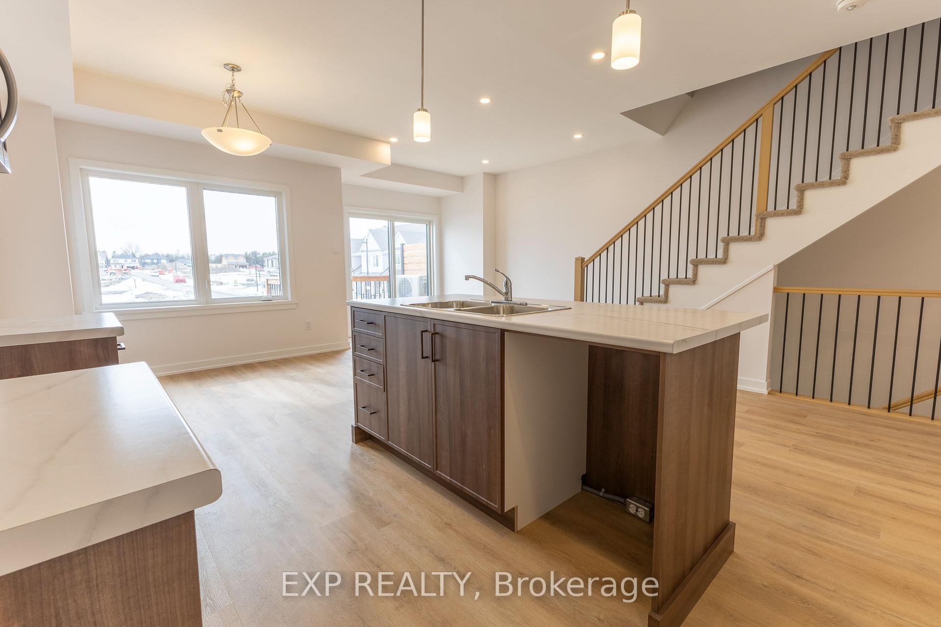 Photo 9 of 1204 Cope Drive, Ottawa, Stittsville (South) — HOMEH