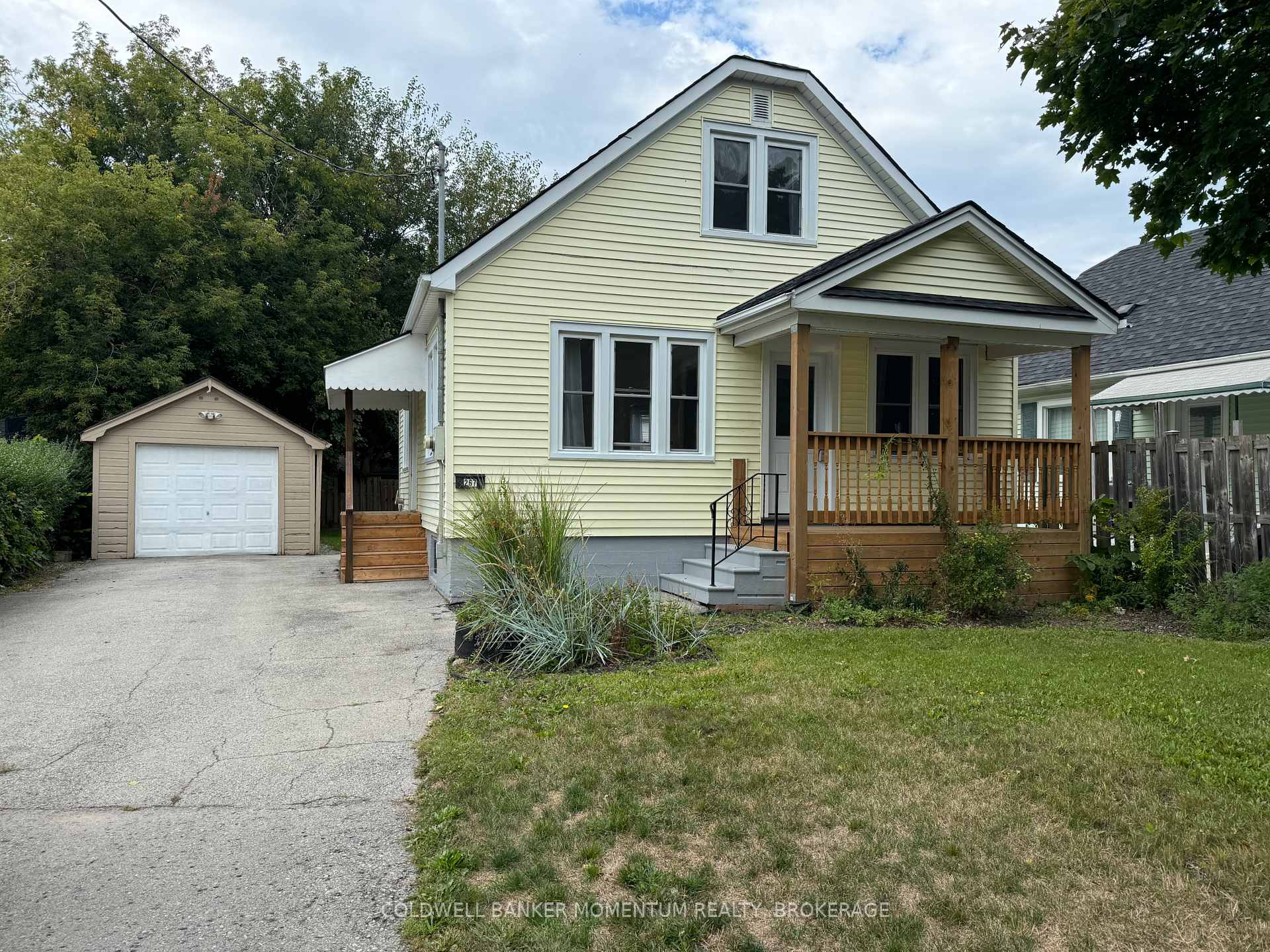 Photo 2 of 267 Niagara Street, St. Catharines, Facer — HOMEH
