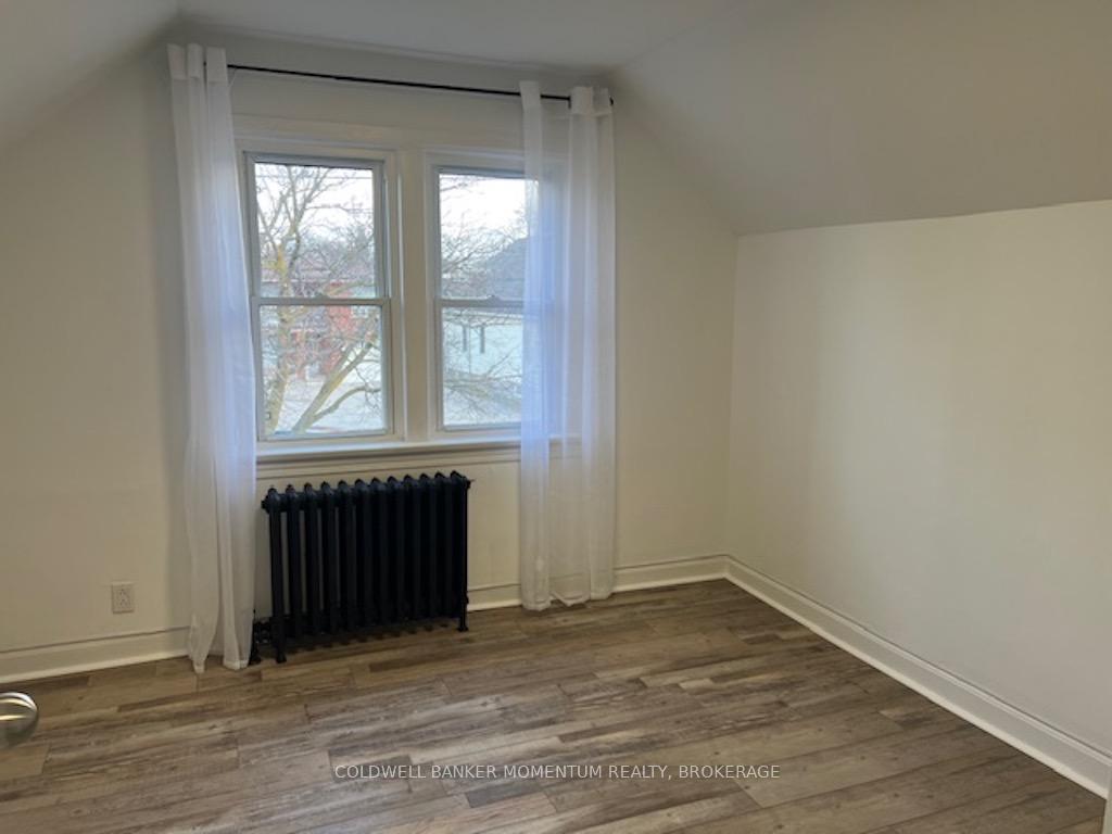 Photo 11 of 267 Niagara Street, St. Catharines, Facer — HOMEH