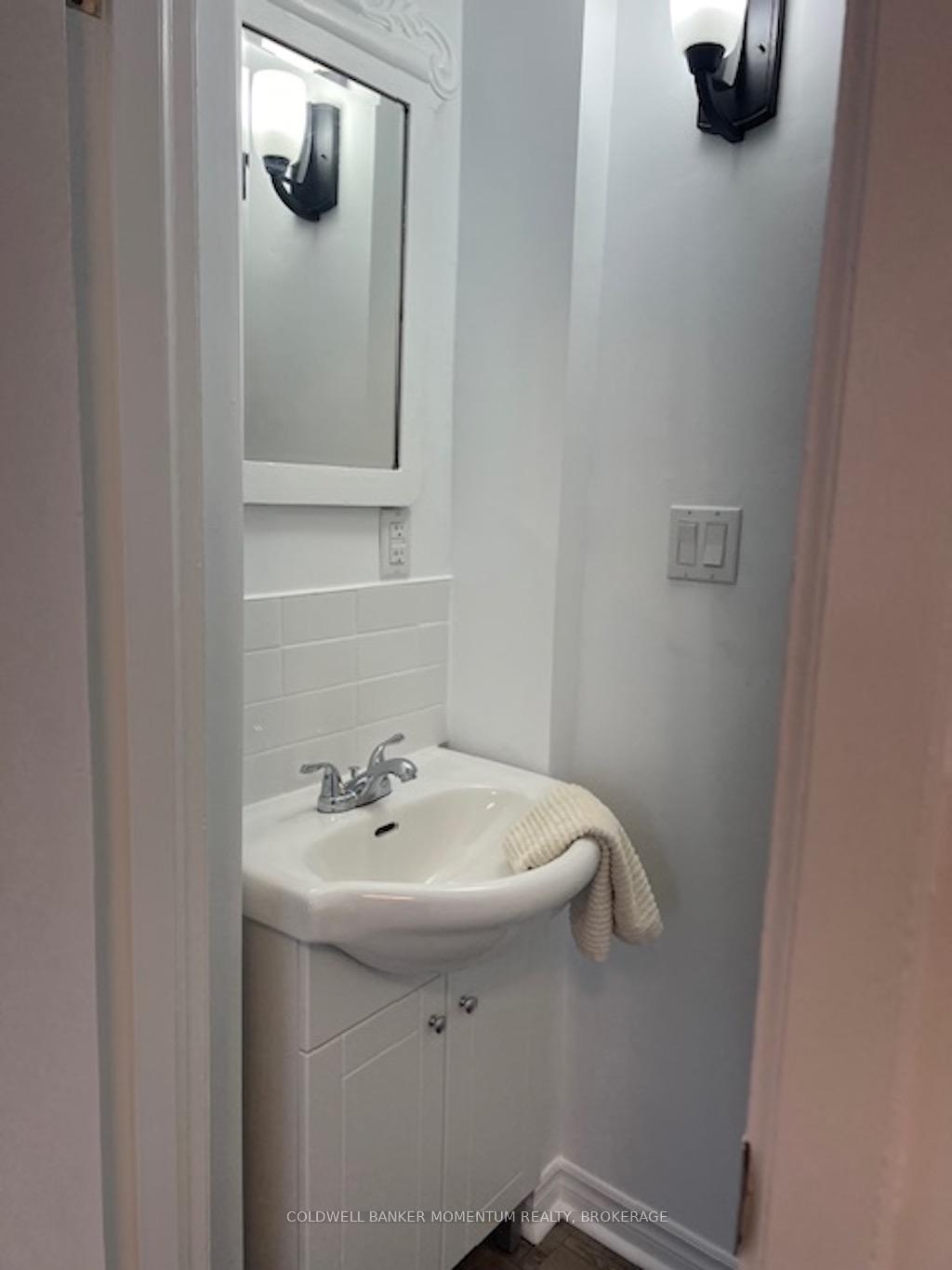 Photo 12 of 267 Niagara Street, St. Catharines, Facer — HOMEH