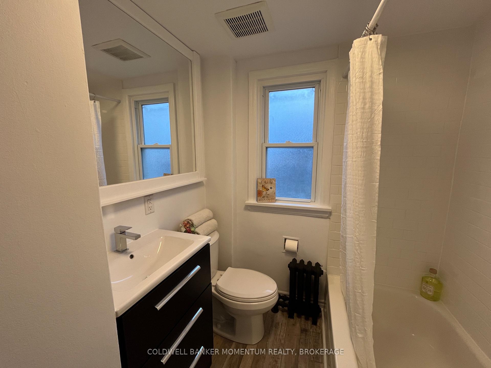 Photo 17 of 267 Niagara Street, St. Catharines, Facer — HOMEH
