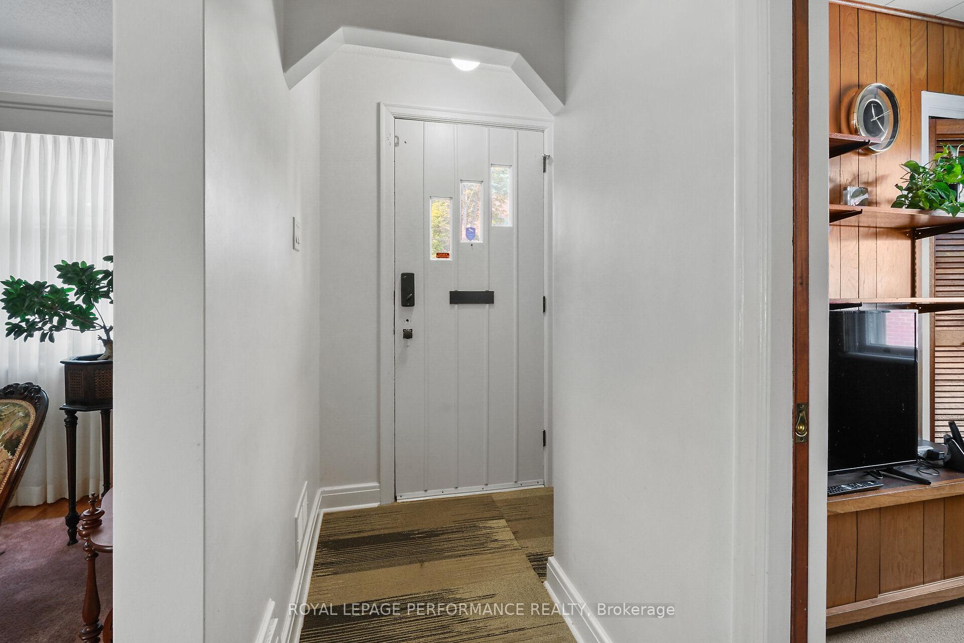 Photo 5 of 257 Fairmont Avenue, Ottawa, Civic Hospital — HOMEH