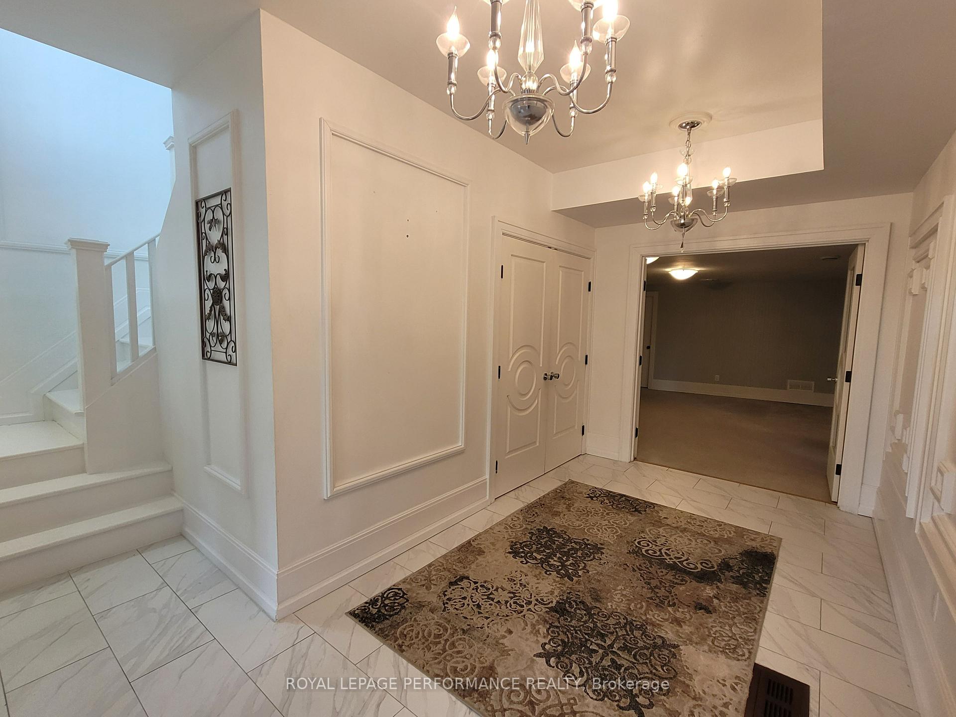 Photo 3 of 136B Glenncastle Drive, Ottawa, Carp — HOMEH
