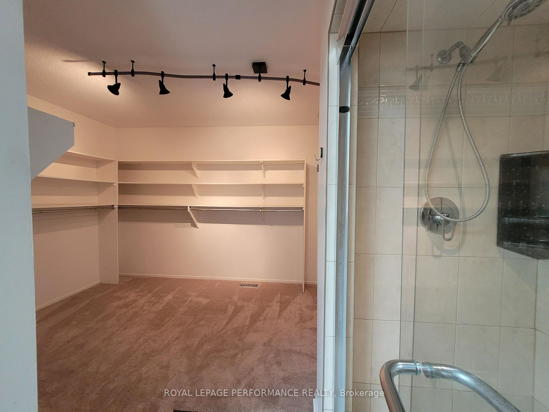 Photo 14 of 136B Glenncastle Drive, Ottawa, Carp — HOMEH