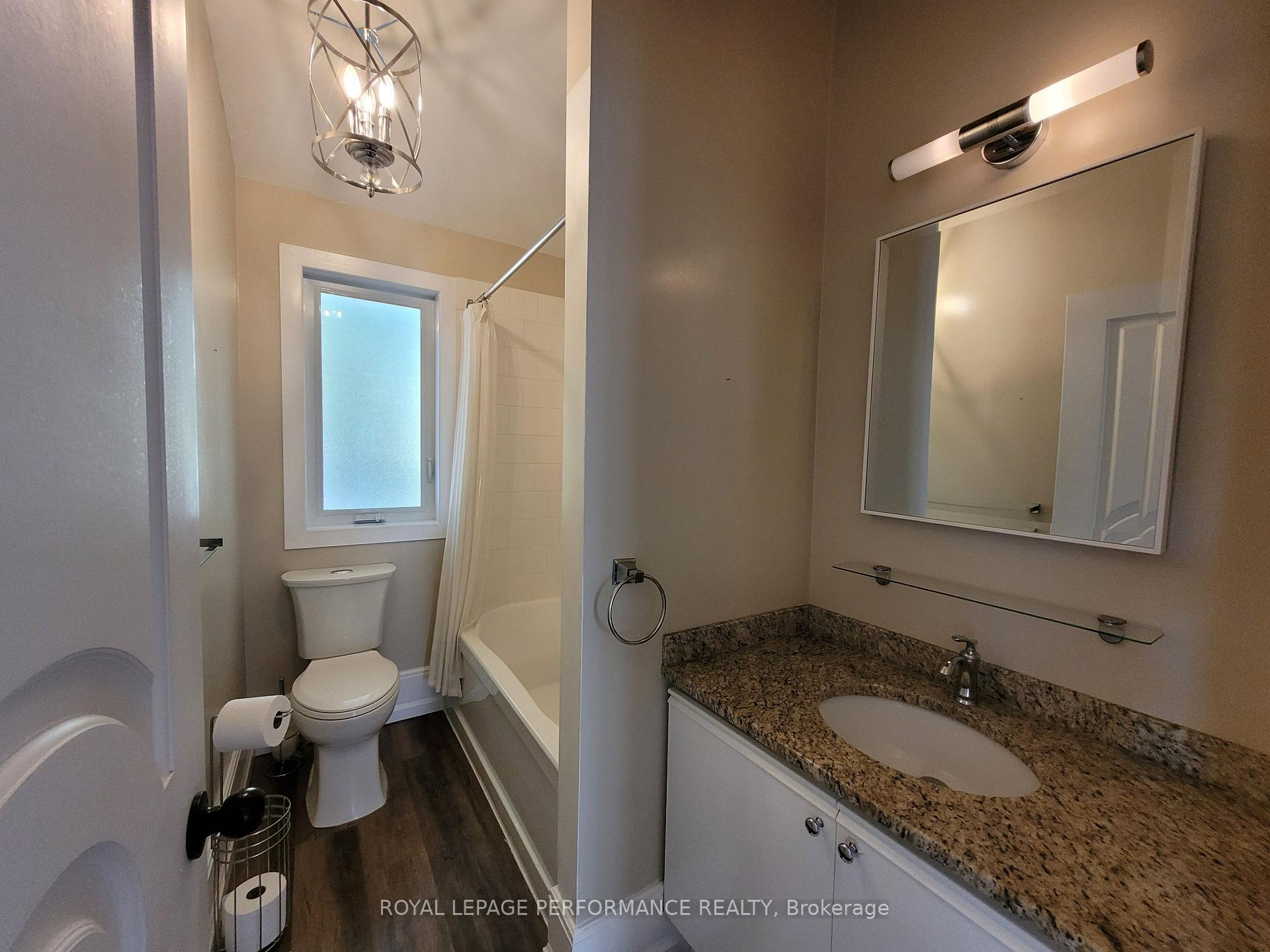 Photo 18 of 136B Glenncastle Drive, Ottawa, Carp — HOMEH