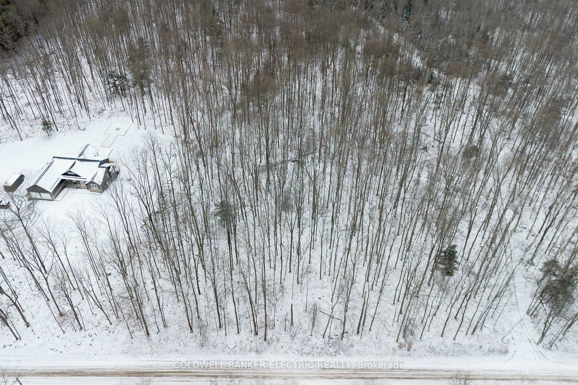 Photo 9 of S Dummer 4th Line Rd, Douro-Dummer — HOMEH