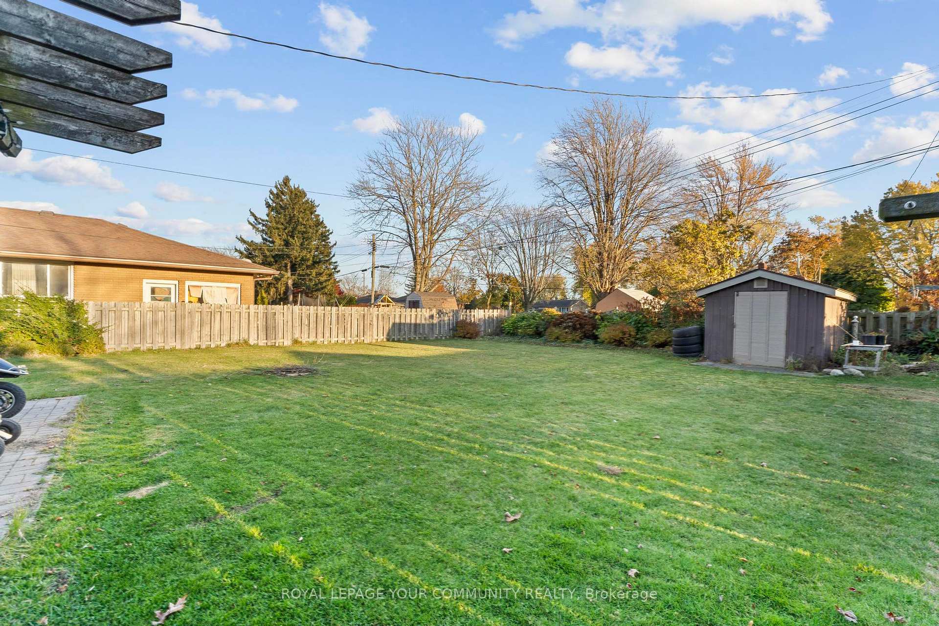 Photo 8 of 36 Pearl Avenue, Leamington — HOMEH