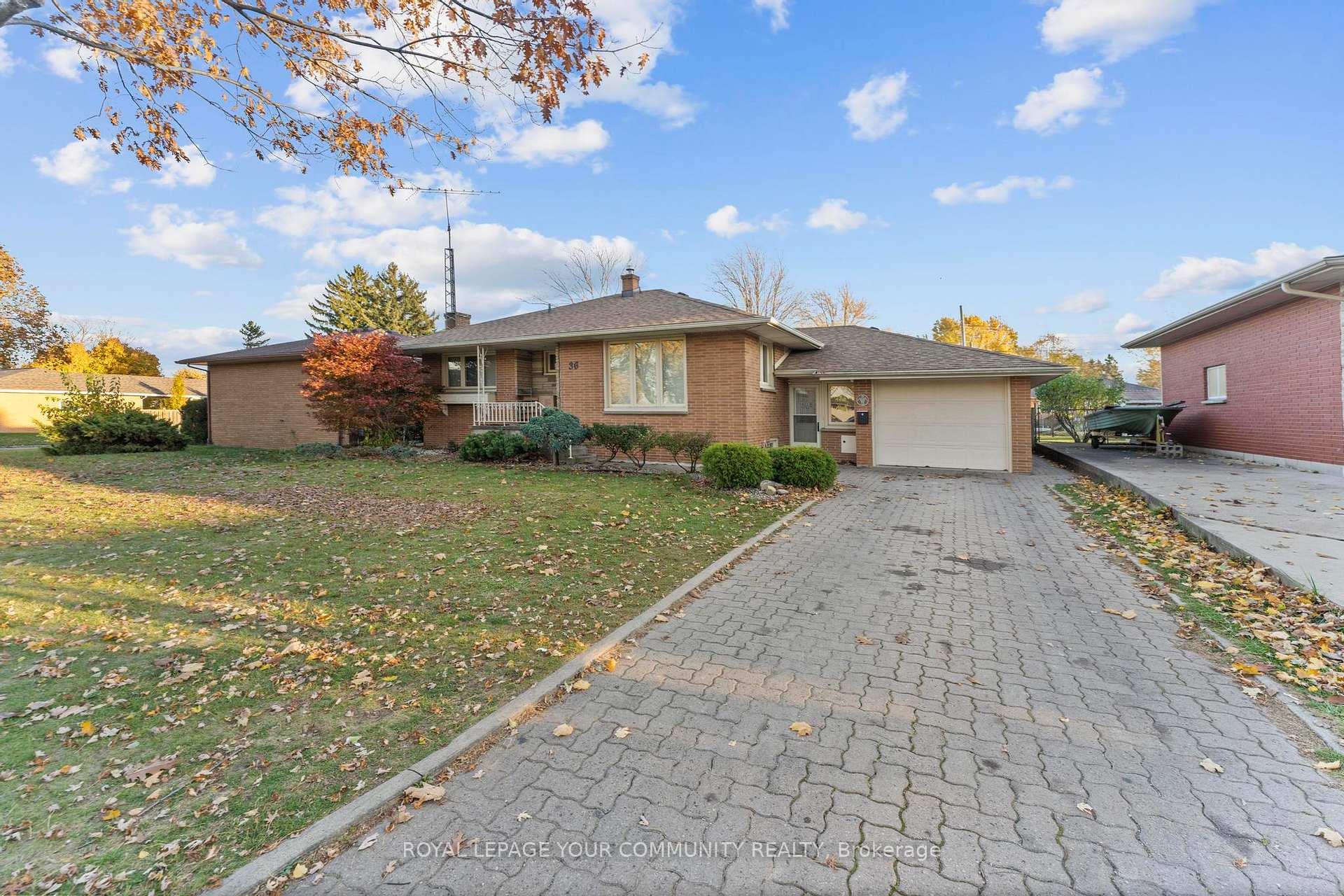 Photo 9 of 36 Pearl Avenue, Leamington — HOMEH
