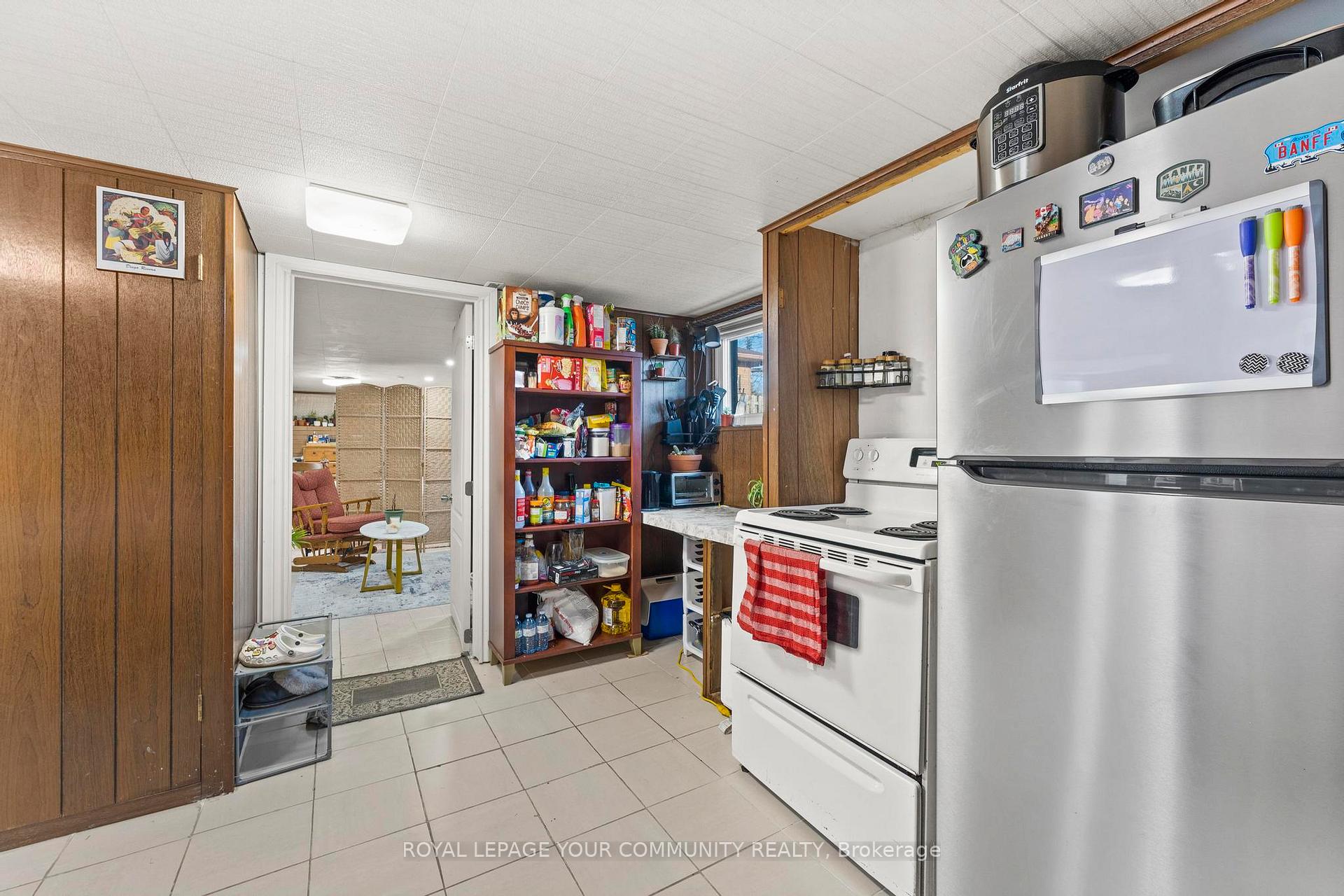 Photo 24 of 36 Pearl Avenue, Leamington — HOMEH