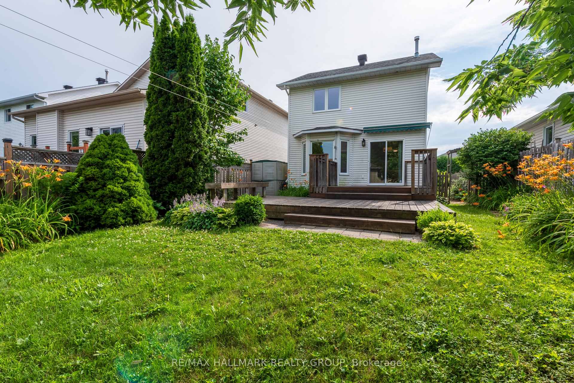 Photo 6 of 1199 Whiterock Street, Ottawa, Carson Grove — HOMEH