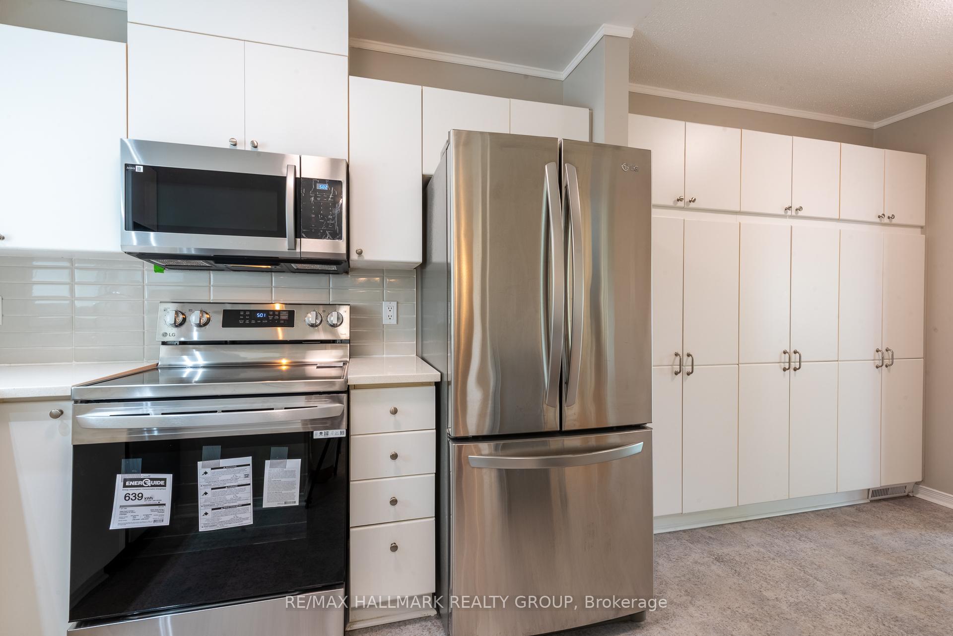 Photo 7 of 1199 Whiterock Street, Ottawa, Carson Grove — HOMEH