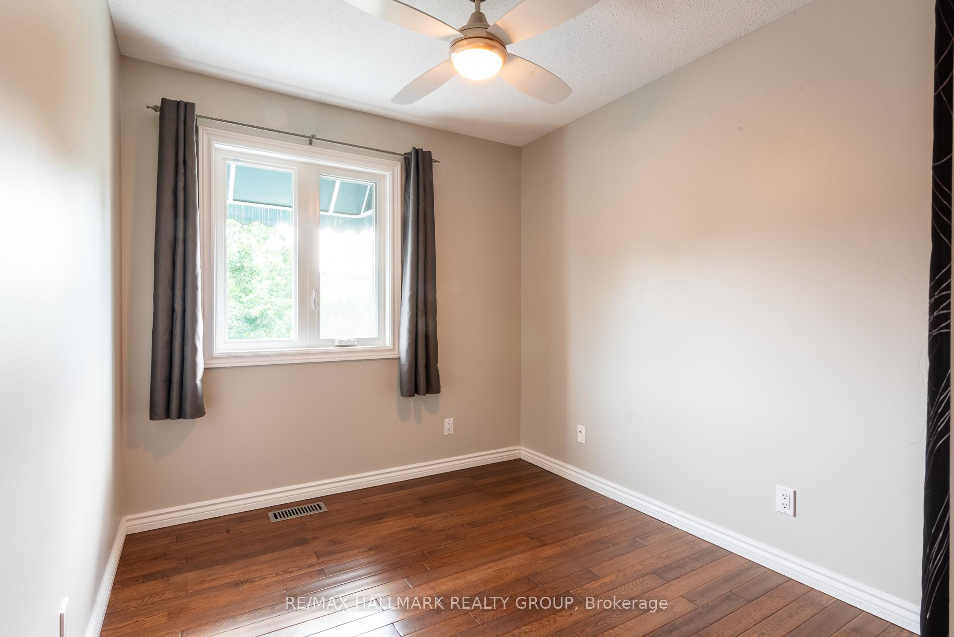 Photo 15 of 1199 Whiterock Street, Ottawa, Carson Grove — HOMEH